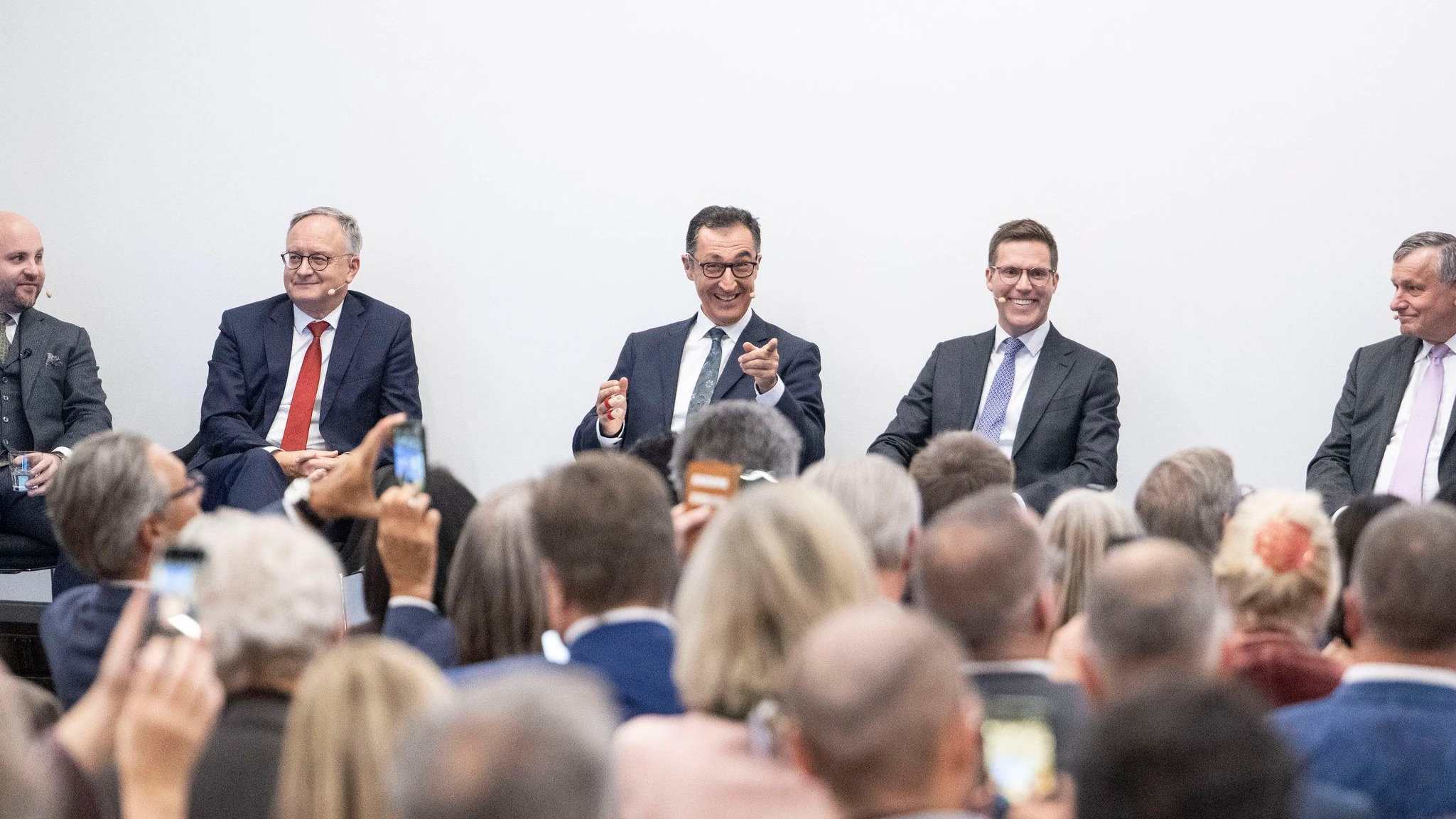 Ausblick auf 2026: Was im Superwahljahr für die Parteien auf dem Spiel steht