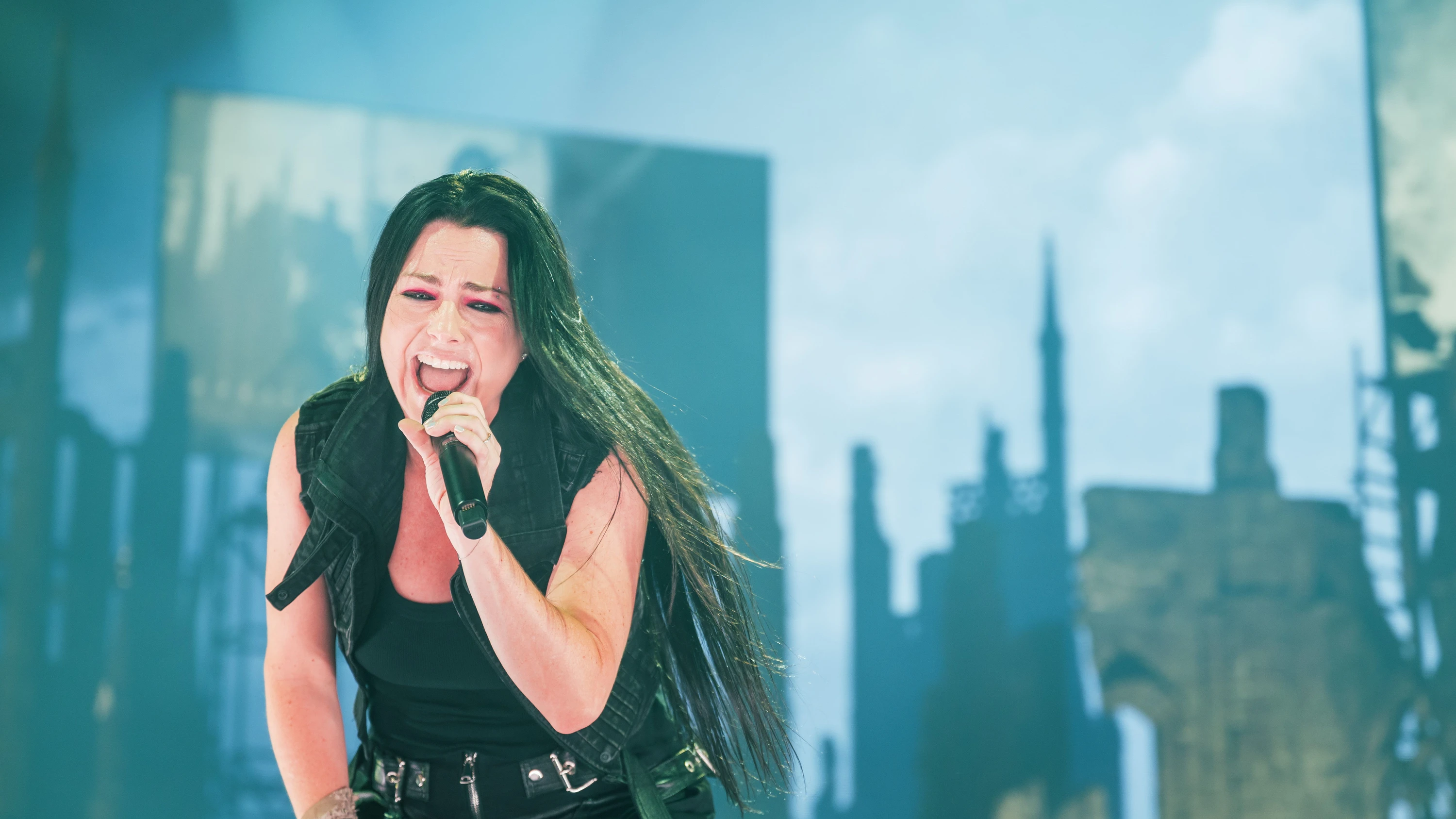 Evanescence: Gemeinsam durch die Dunkelheit