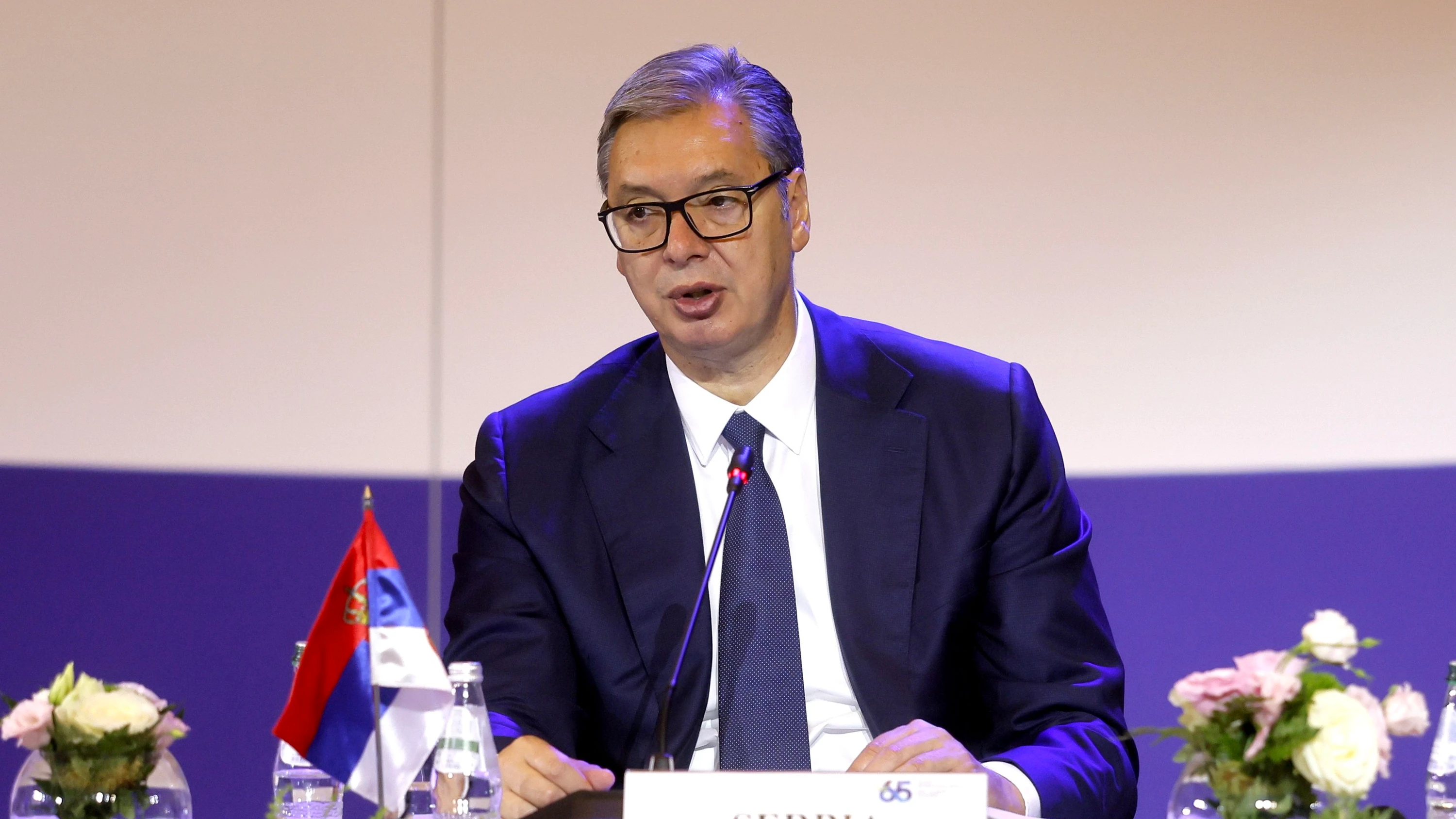 Neuwahlen am 25. Oktober: Serbiens Präsident Vucic löst Parlament auf
