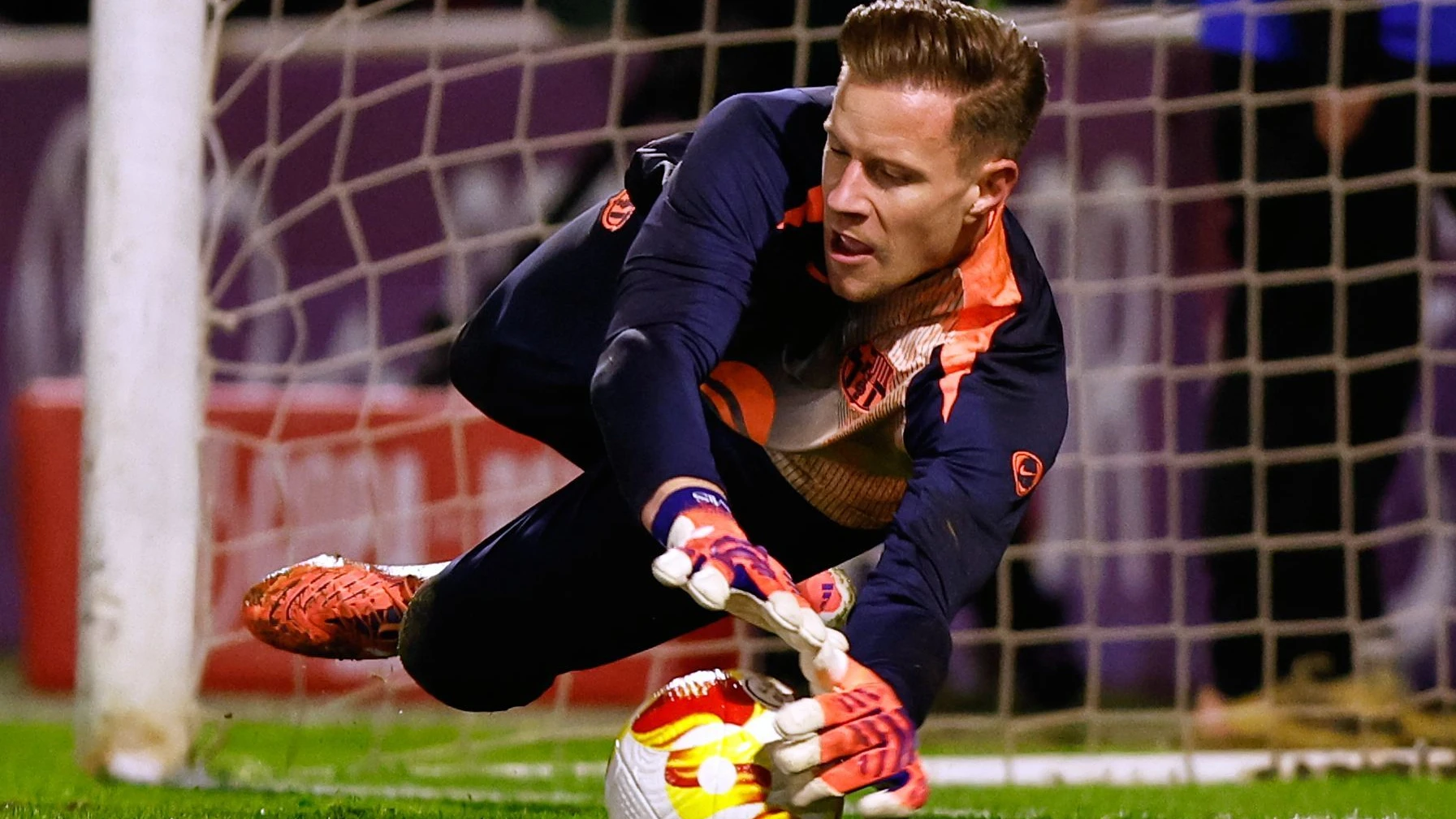 Wird in Amsterdam Mitspieler von Julian Brandt: Torhüter Marc-Andre ter Stegen - AP Photo/Rudy Garcia