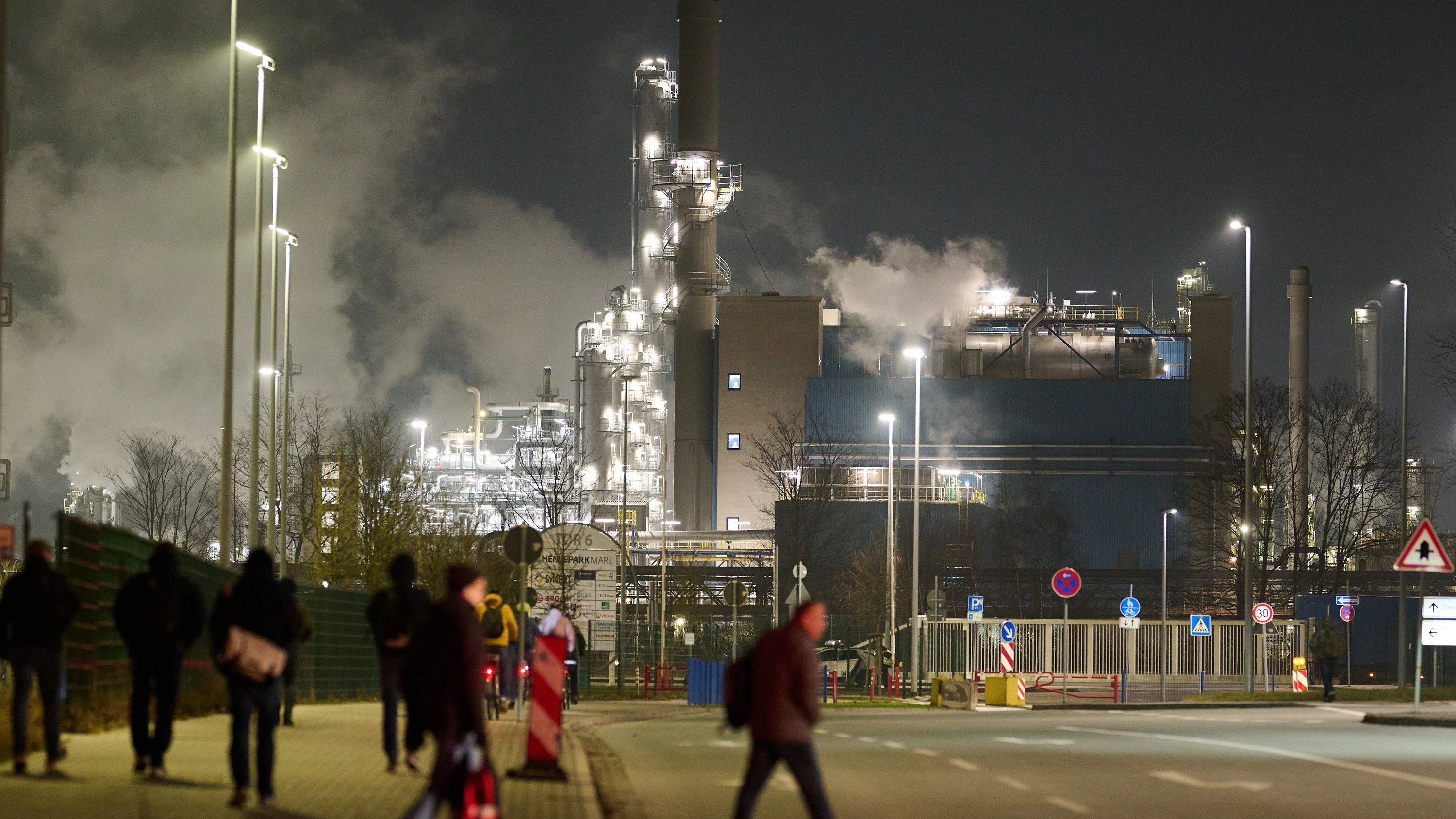 Fronten bleiben hart: Erste Chemie-Tarifrunde ohne Ergebnis