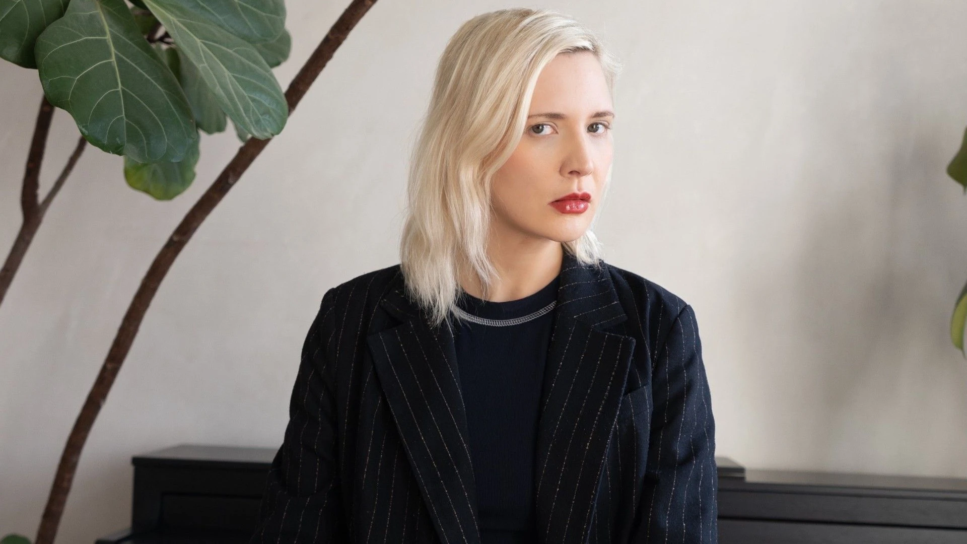 Lyrik von Juliane Liebert: Wir schlugen Oma tot, weil sie uns störte