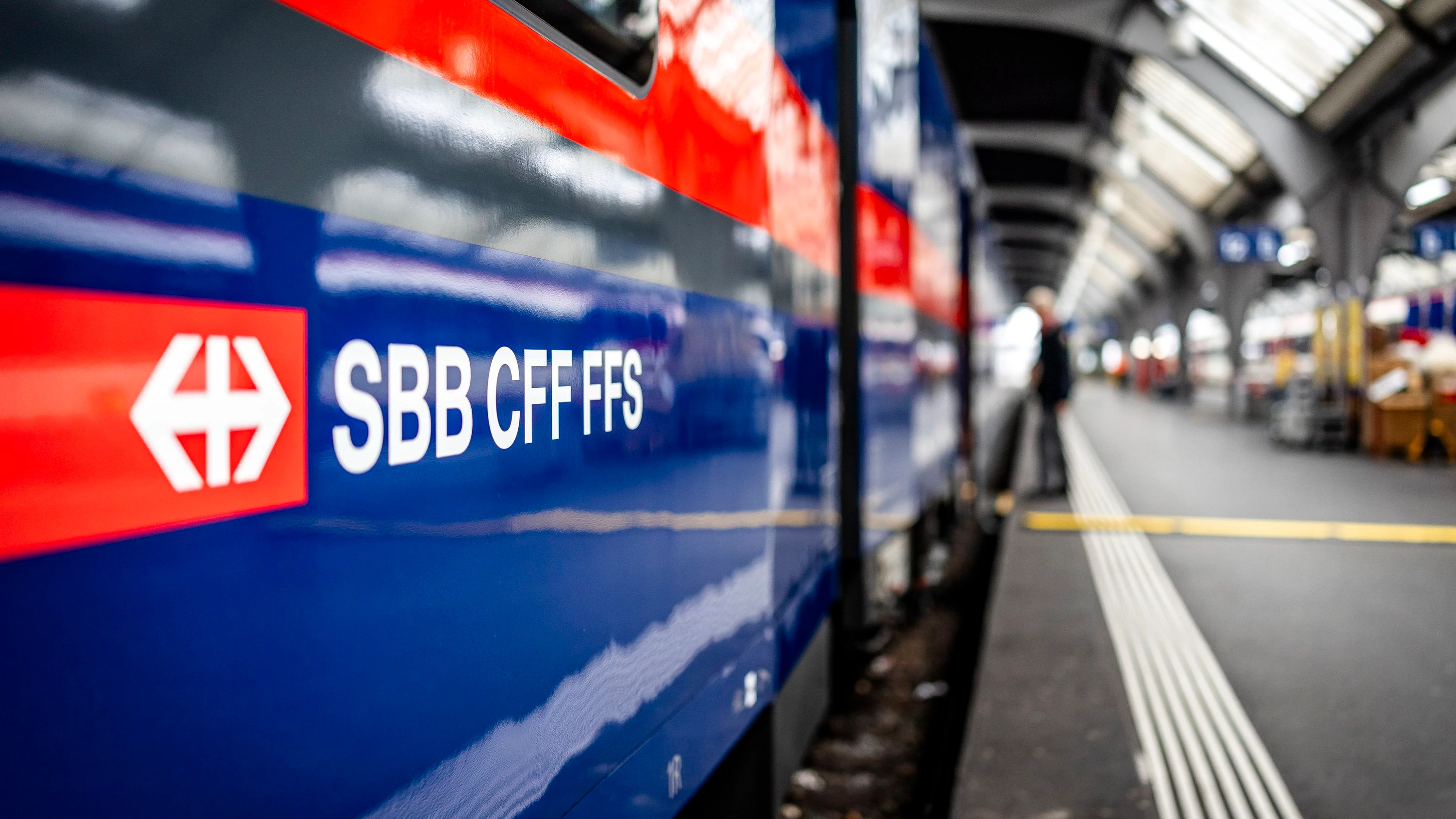 Bild: Unterwegs in der Bahn: Stressige Schweiz