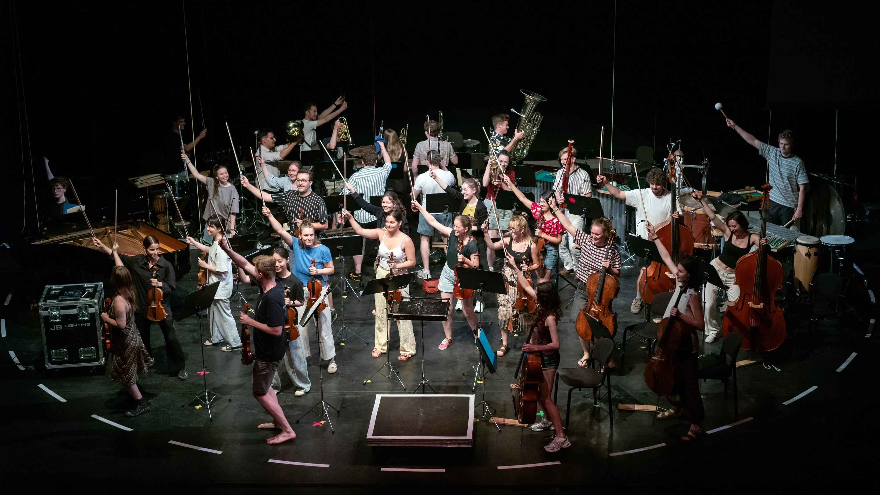 Junge Deutsche Philharmonie: Wie She She Pop sich in den Konzertsaal wagen