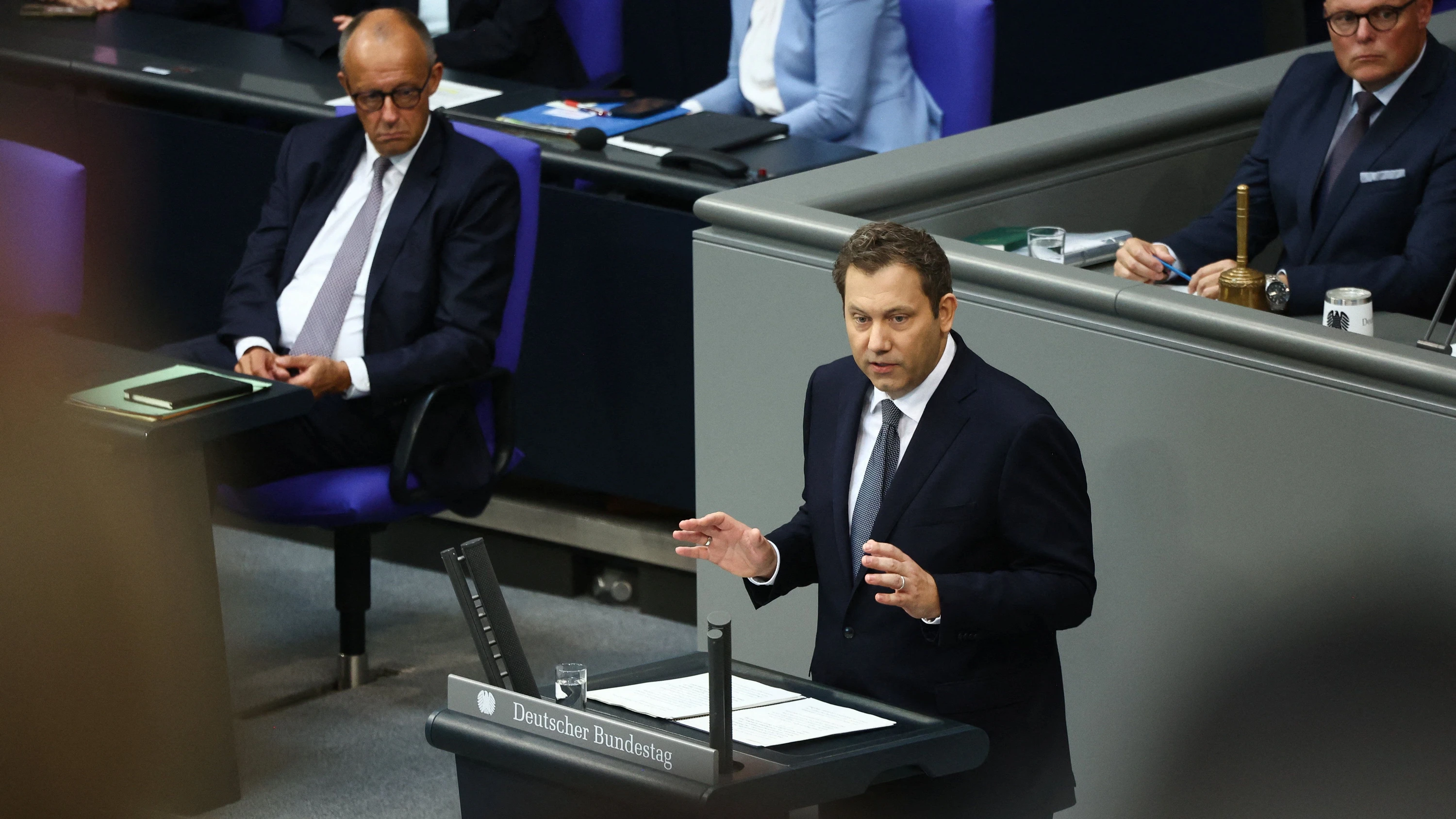 Finanzminister Lars Klingbeil im Bundestag - Reuters