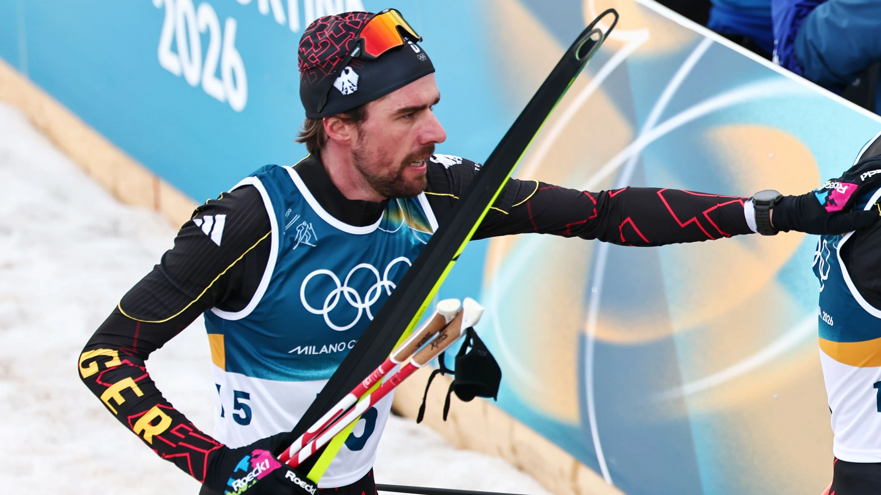 Liveblog Olympia 2026: Gold-Chance: Nordische Kombinierer nach Springen vorne