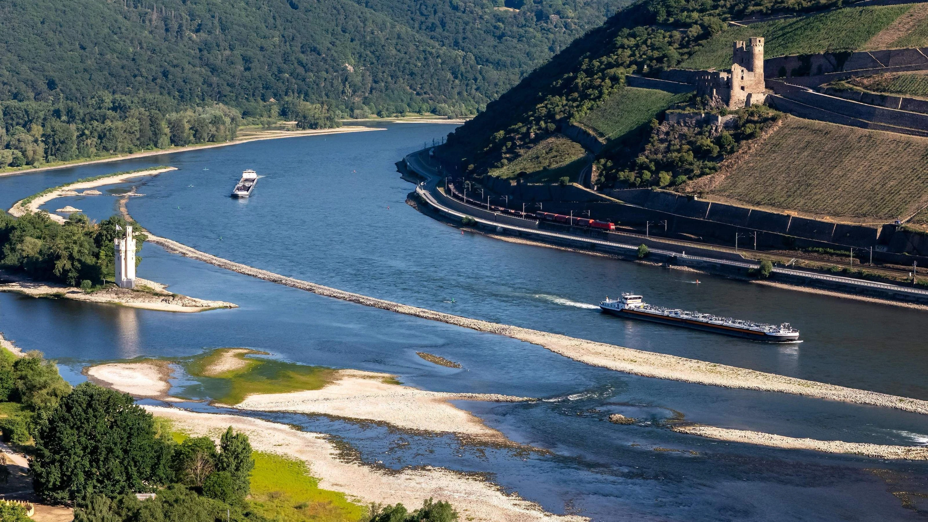 Rhein-Main-Feierabendbriefing: Niedrigwasser am Rhein erreicht neue Tiefstwerte