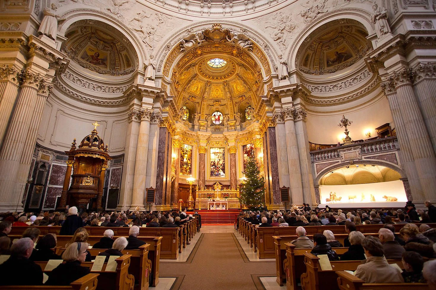 Studie prognostiziert deutschen Kirchen düstere Zukunft | FAZ