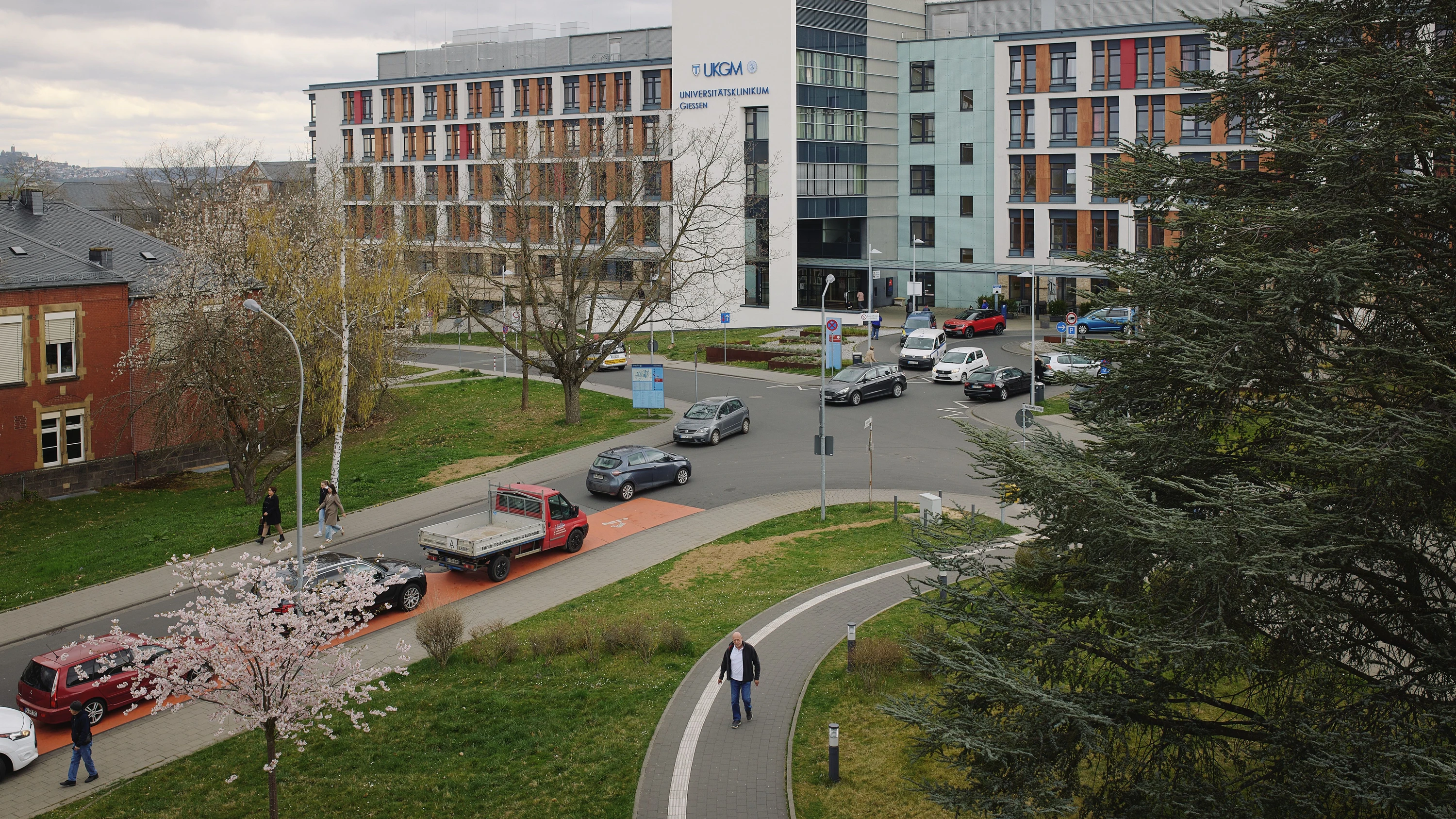 Investitionen in Gebäude: Uniklinik sieht sich durch Formalien ausgebremst