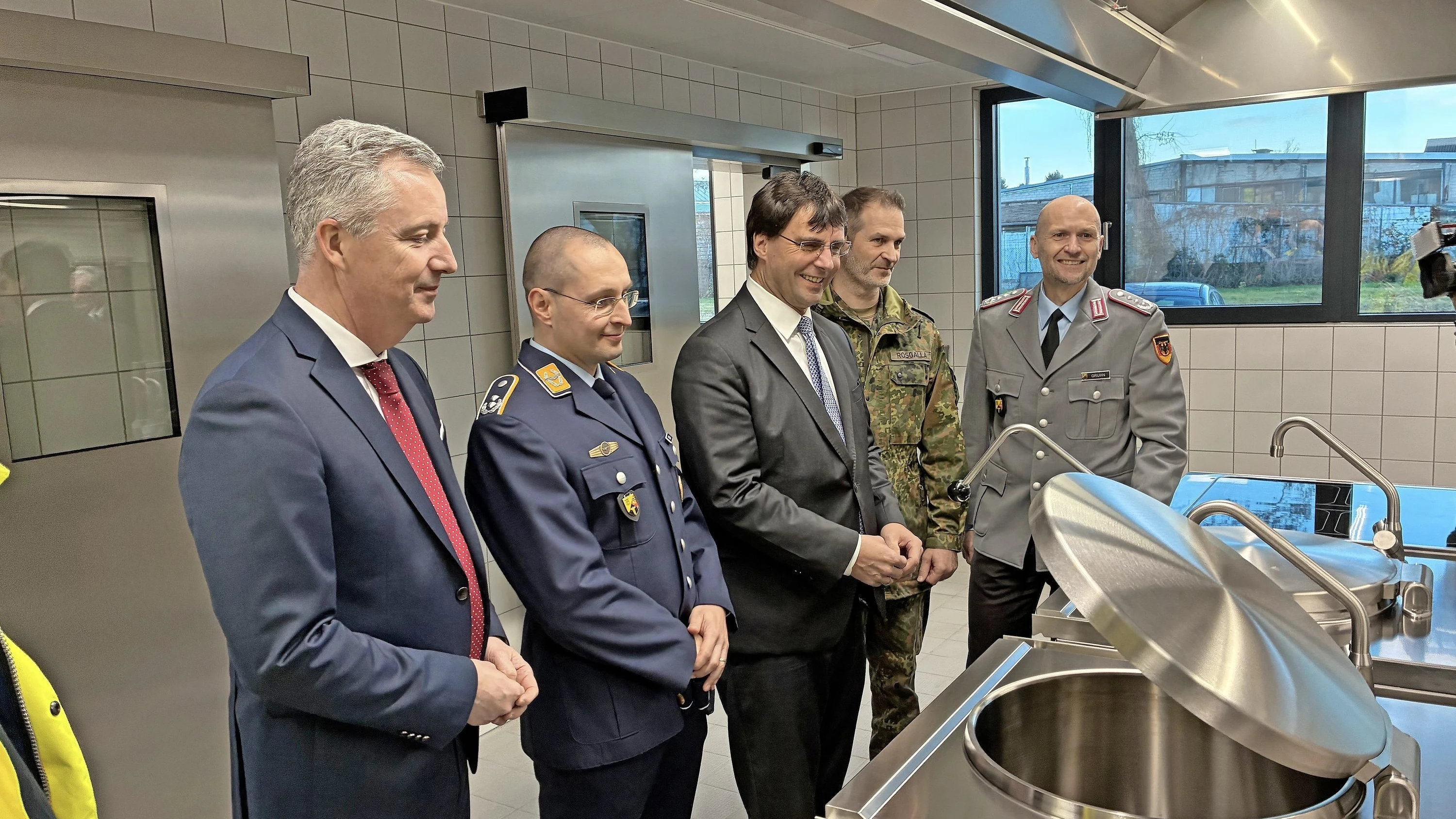 Module für die Bundeswehr: Ein neues Gebäude? Geliefert in neun Monaten Module für die Bundeswehr: Ein neues Gebäude? Geliefert in neun Monaten