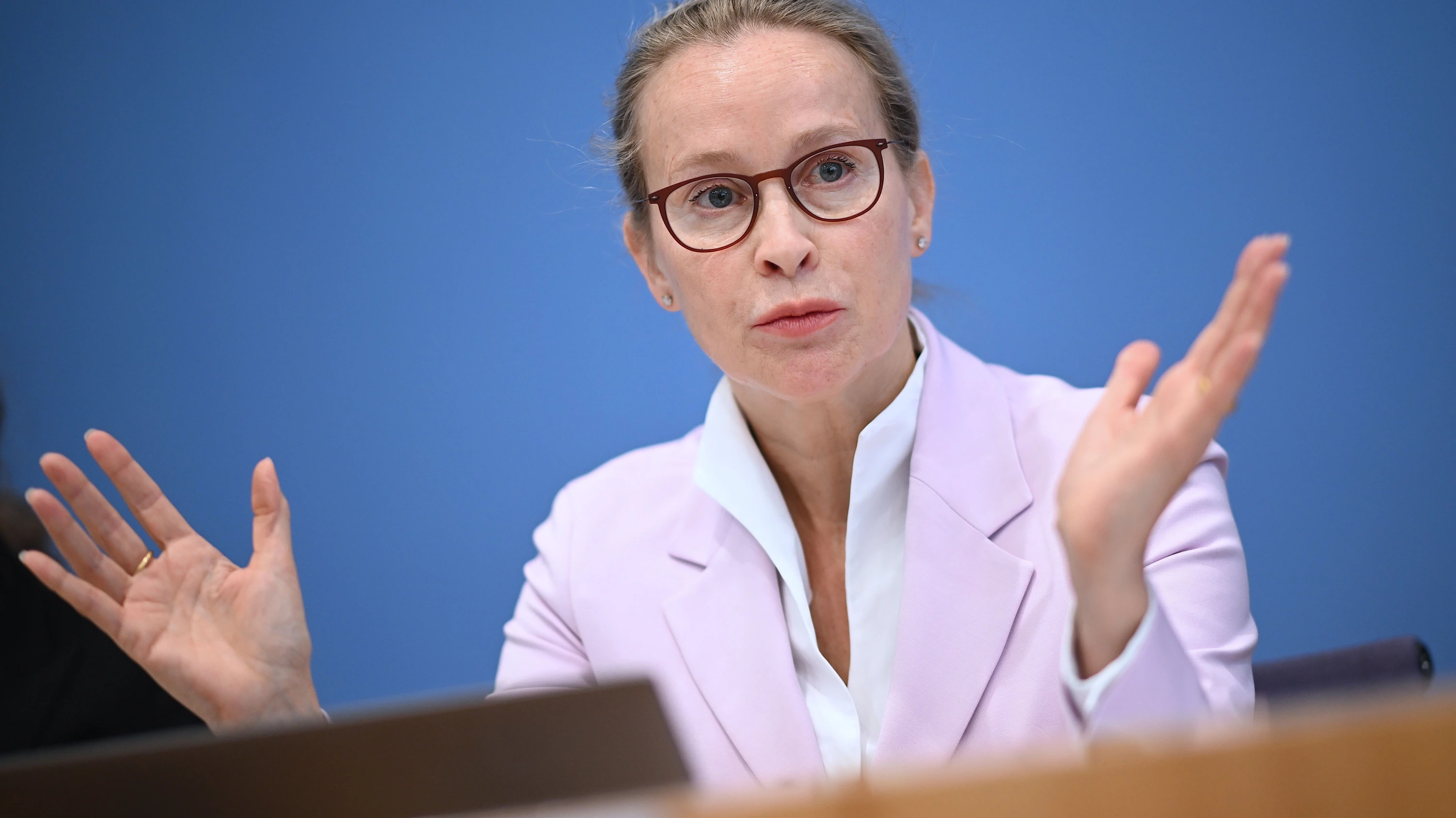Deutschland-Liveblog: Brosius-Gersdorf wirbt für offene Debatte über Leihmutterschaft