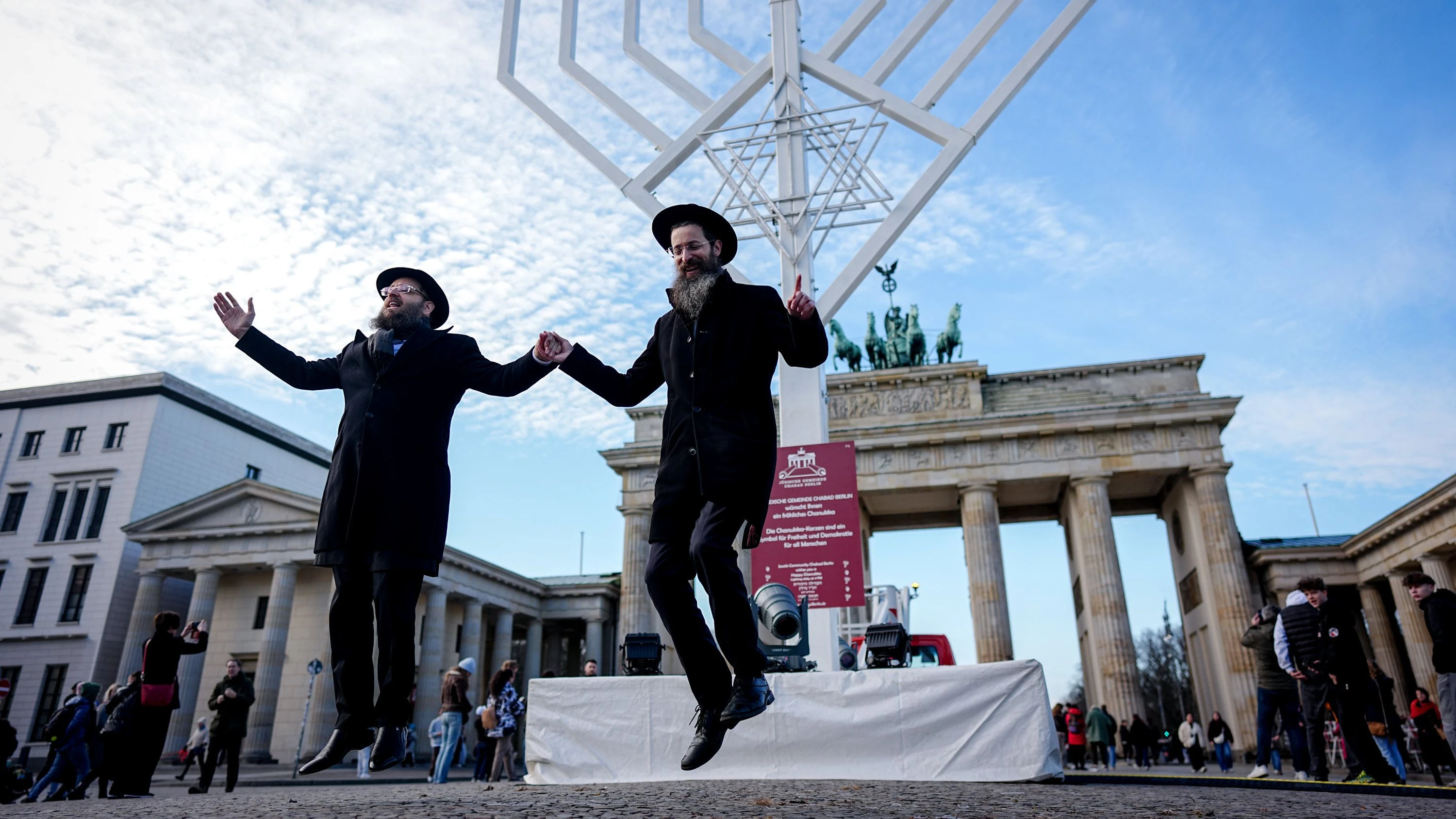 Chanukka: Was Juden am Lichterfest feiern Chanukka: Was Juden am Lichterfest feiern