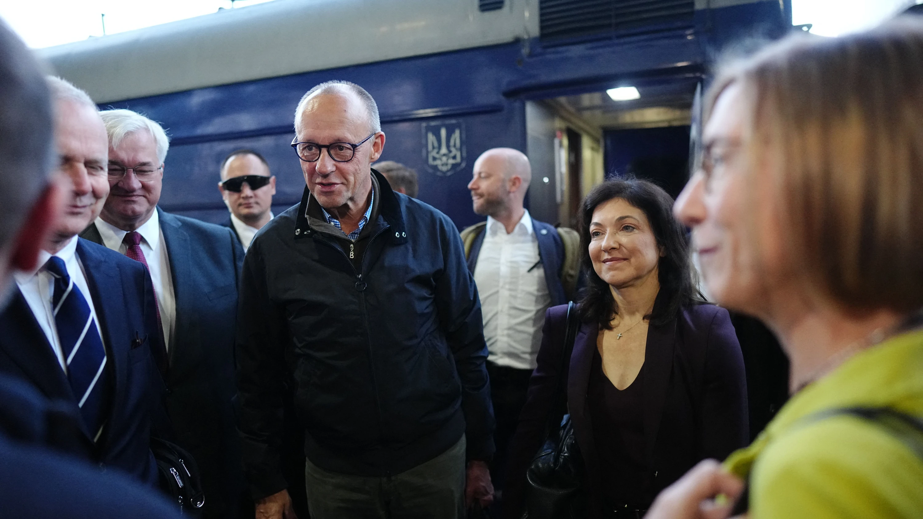 Ukraine-Besuch: Kanzler Merz in Kiew eingetroffen