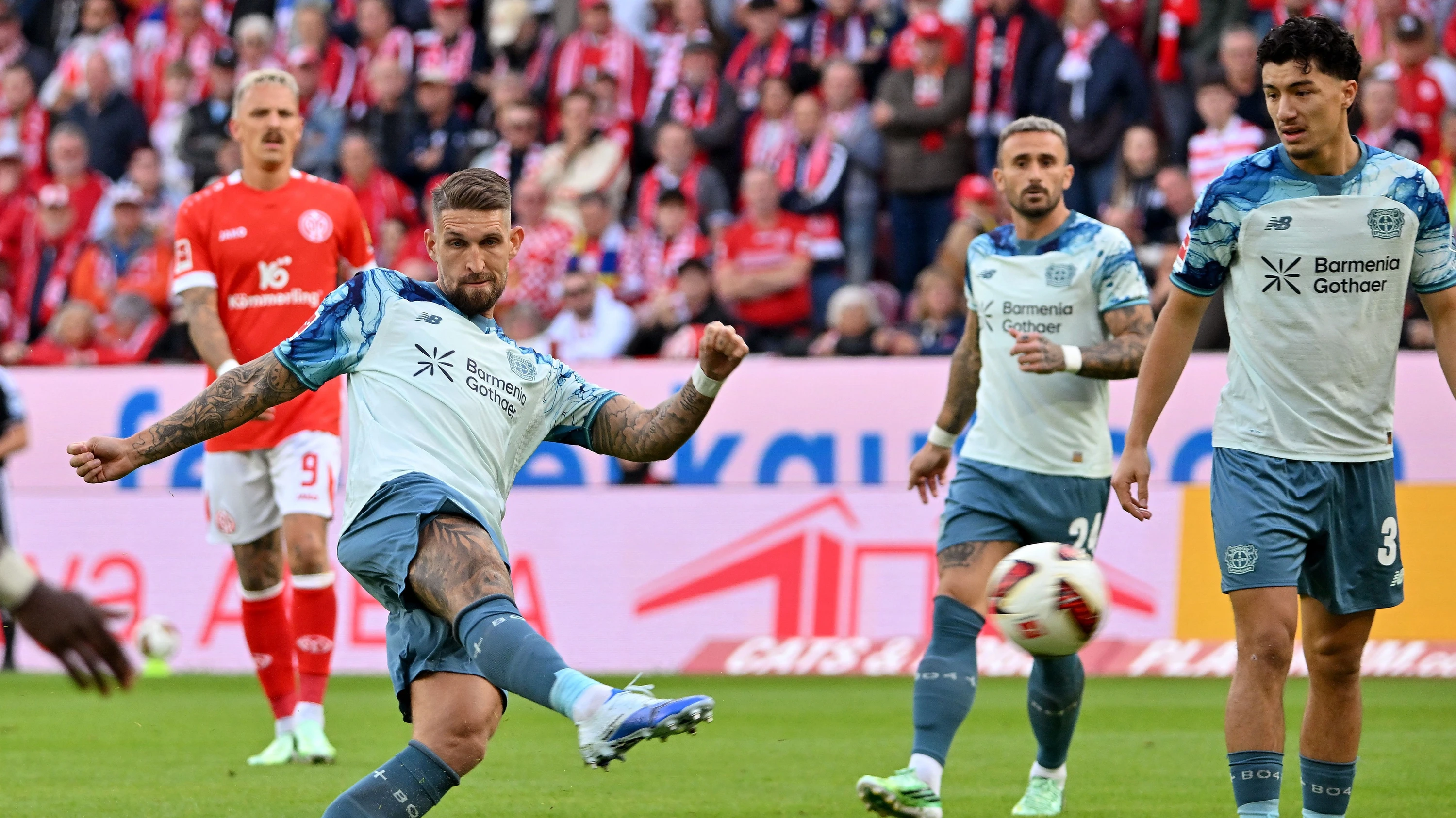 Vier Tore vor der Pause: Leverkusen gewinnt torreiches Spiel in Mainz