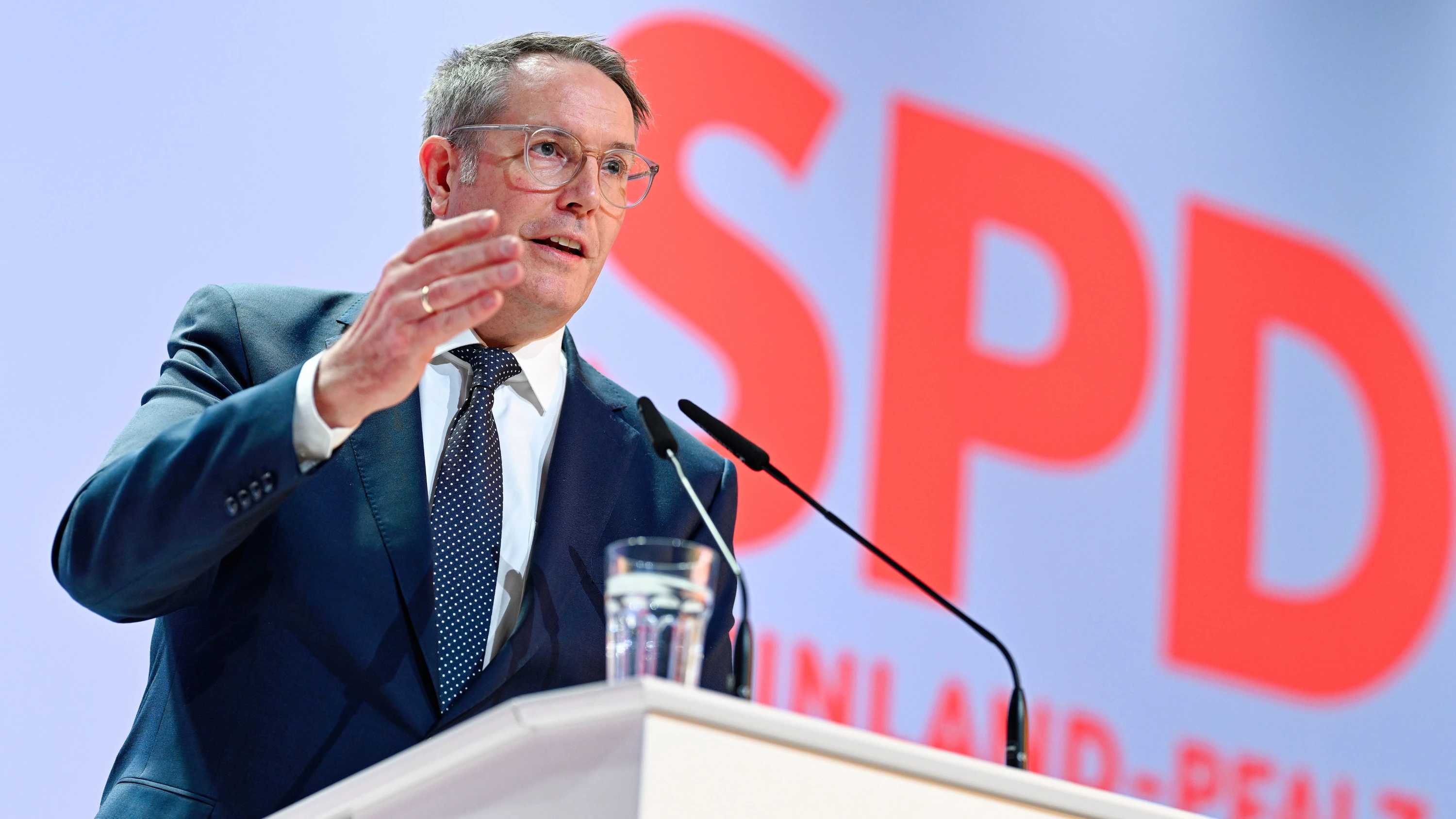 Deutschland-Blog: SPD fordert Social-Media-Verbot für Kinder unter 14 Jahren