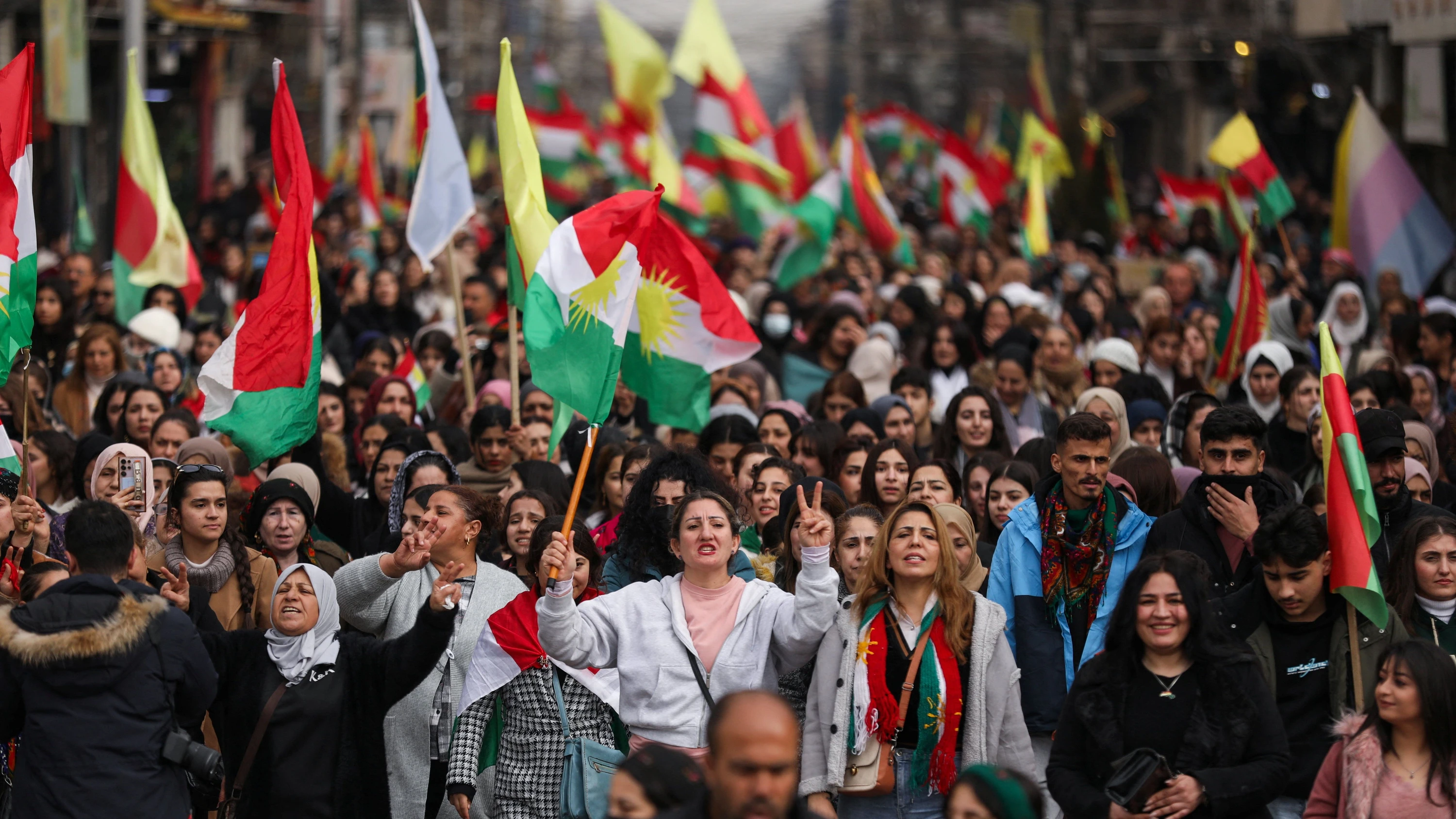 F.A.Z. Machtprobe: Nach Kämpfen in Nordsyrien: Endet der kurdische Traum?