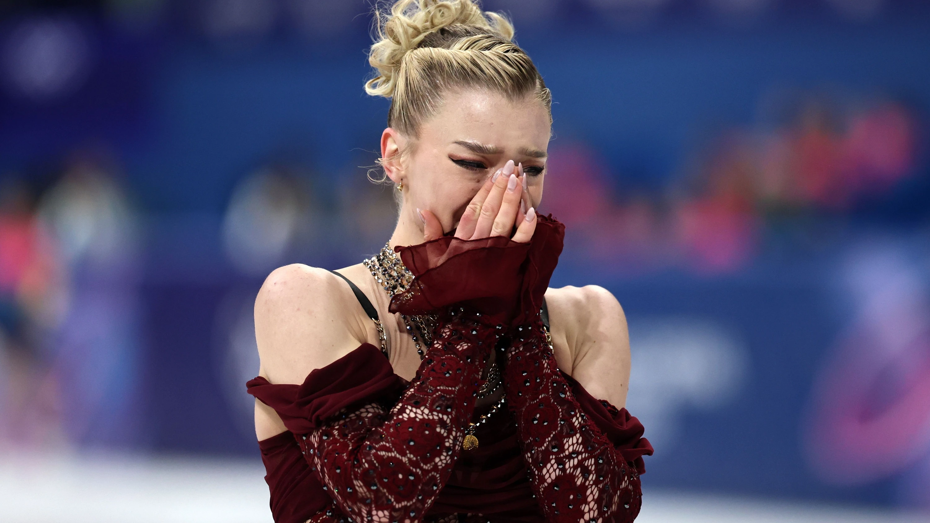 Liveblog Olympia 2026: Tränen bei Eiskunstlauf-Star nach schwerem Fehler