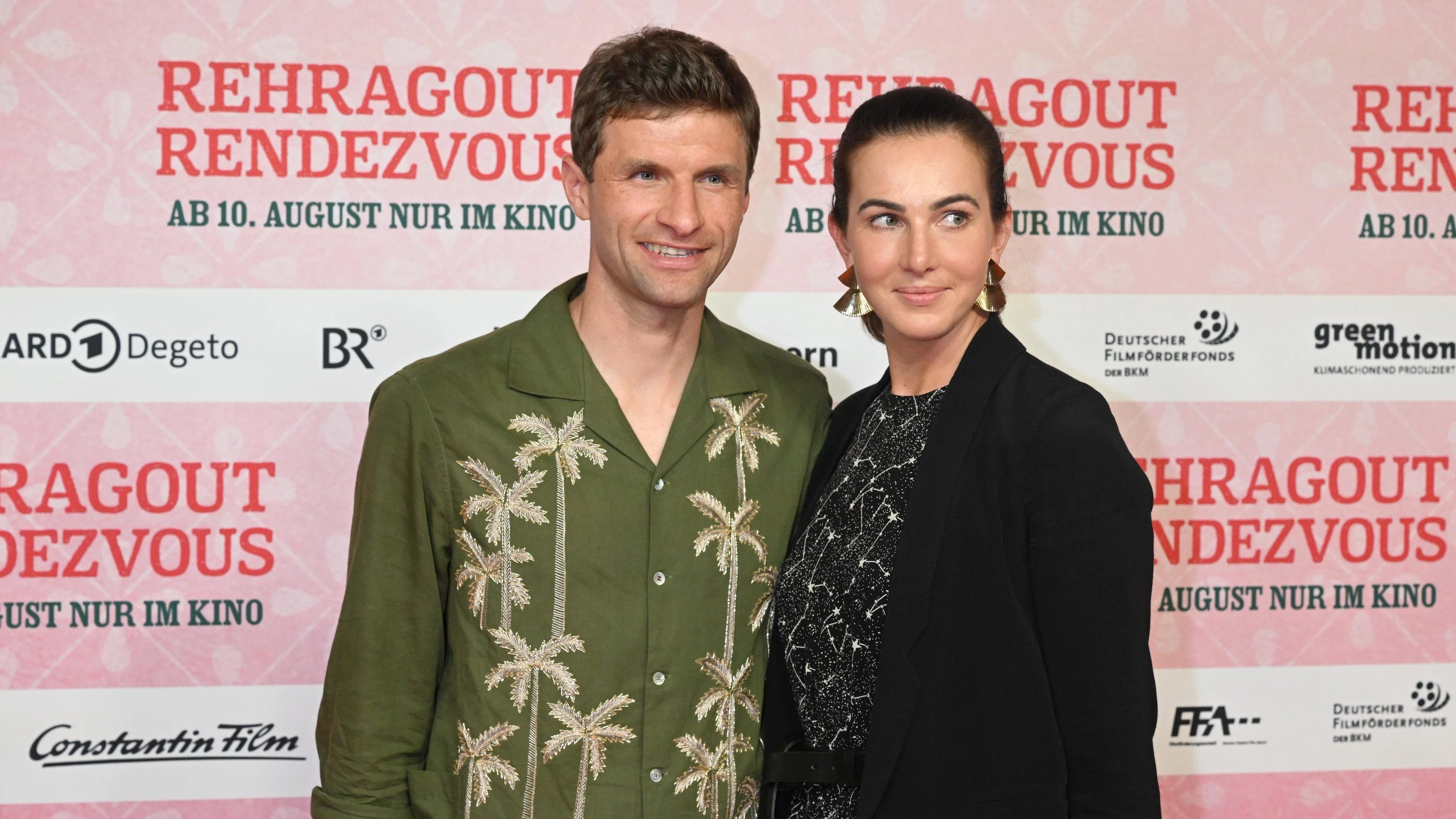 Frau von Thomas Müller: Lisa Müller: Deshalb führen wir eine Fernbeziehung Frau von Thomas Müller: Lisa Müller: Deshalb führen wir eine Fernbeziehung