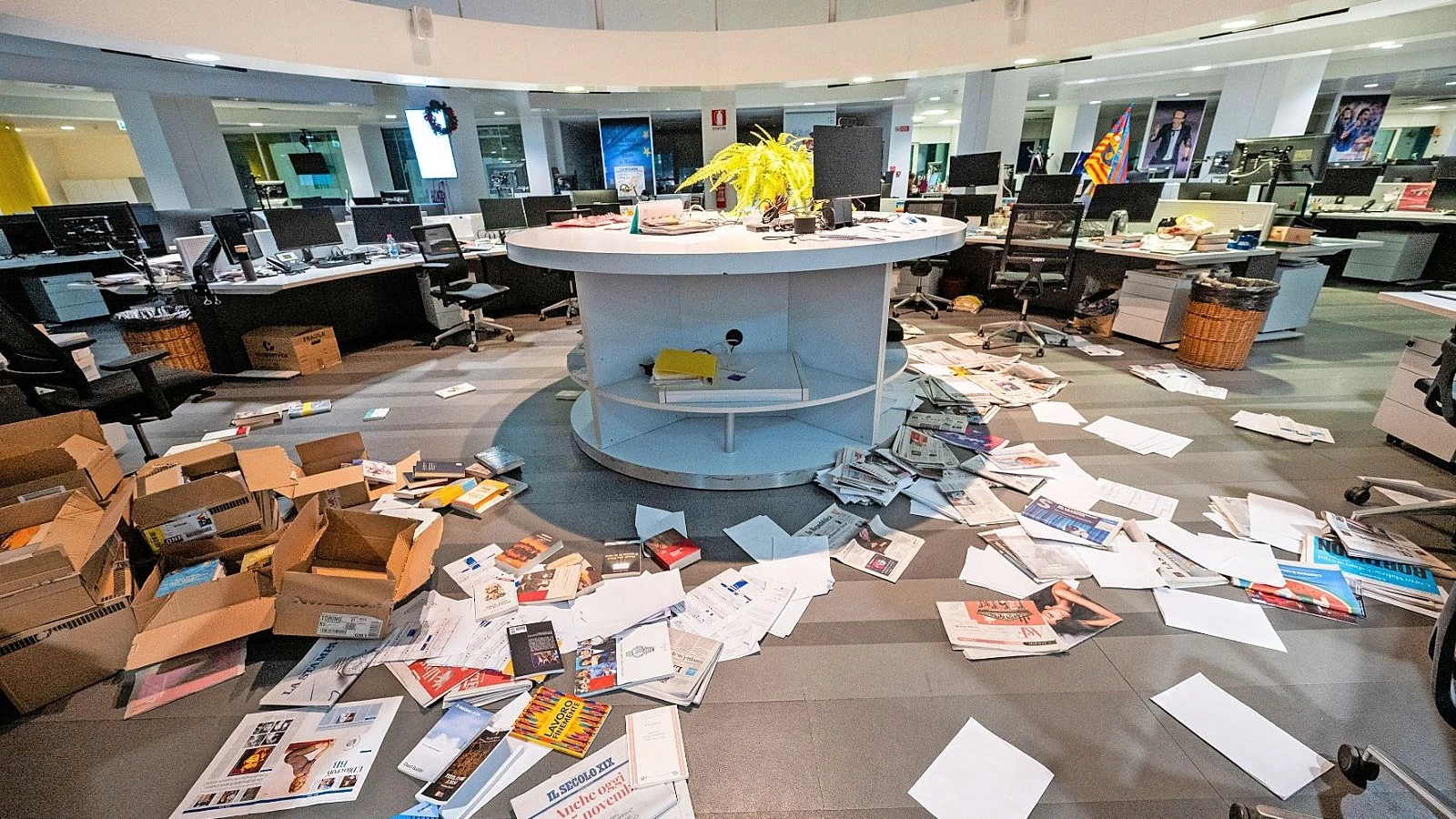 Redaktionsräume gestürmt: Scharfe Kritik an Angriff auf „La Stampa“ Redaktionsräume gestürmt: Scharfe Kritik an Angriff auf „La Stampa“