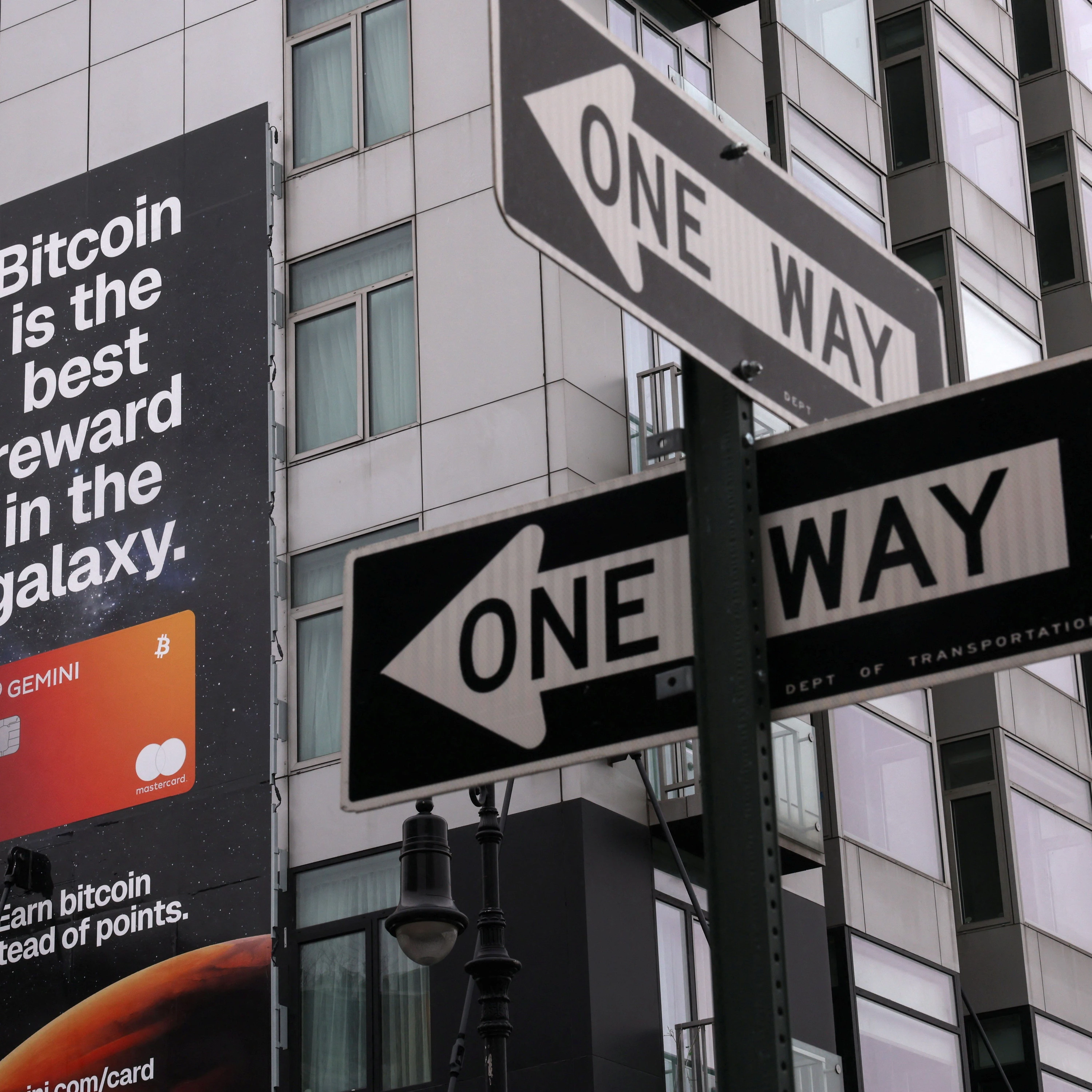 Bitcoin im Sinkflug: Was Anleger jetzt beachten müssen | FAZ