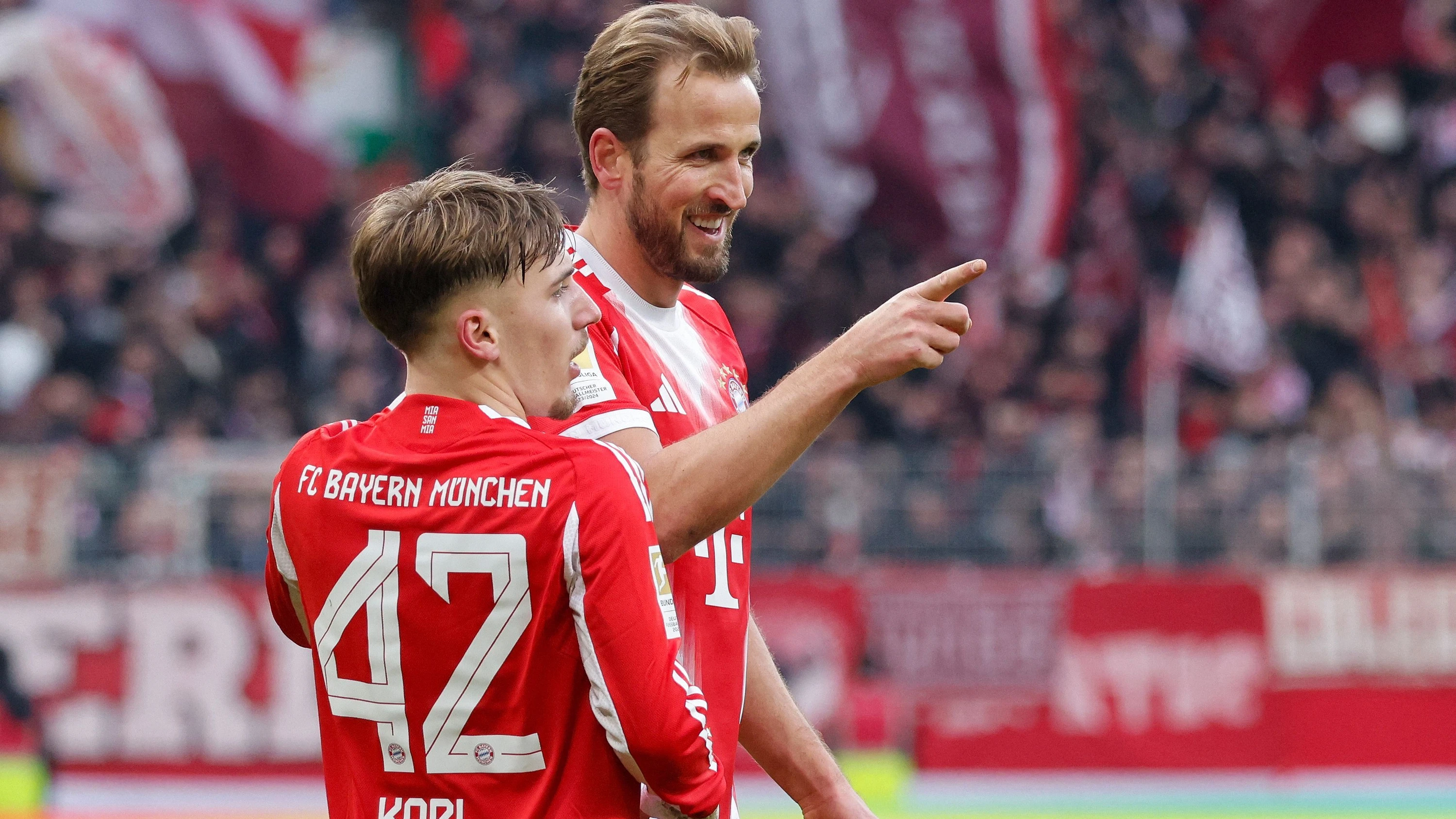 Fußball-Bundesliga: Kane lässt Bayern jubeln – Neuer mit Problemen ausgewechselt