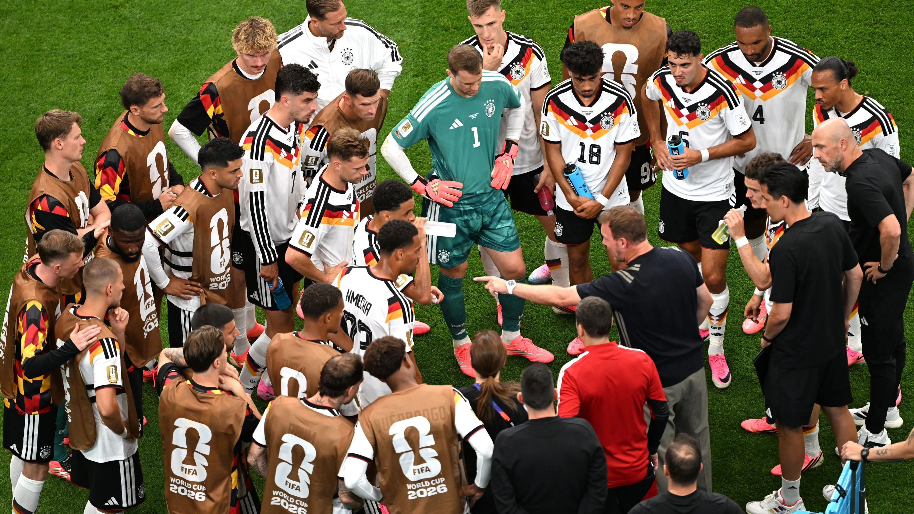 Analyse des Weltmeister-Kapitäns: Schluss mit dem deutschen Sonderweg! Analyse des Weltmeister-Kapitäns: Schluss mit dem deutschen Sonderweg!