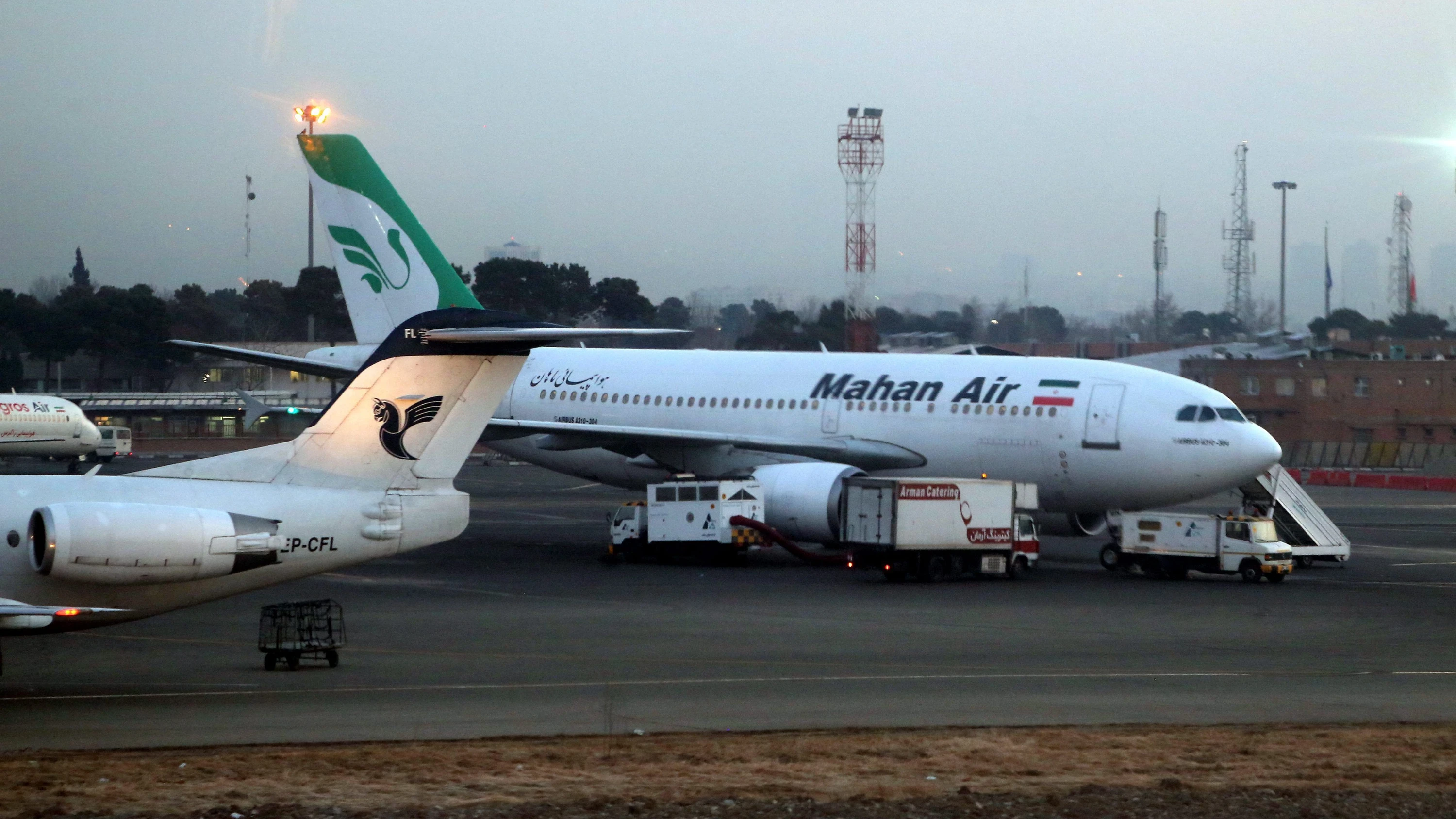 ein-flugzeug-der-iranischen.webp