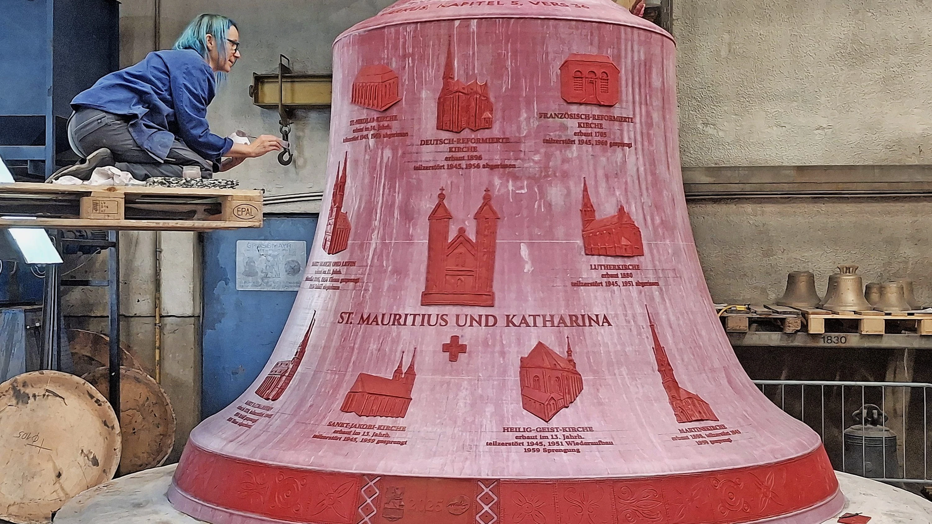 Kirchenglocken: Schwertransport zum Gottesklang Kirchenglocken: Schwertransport zum Gottesklang