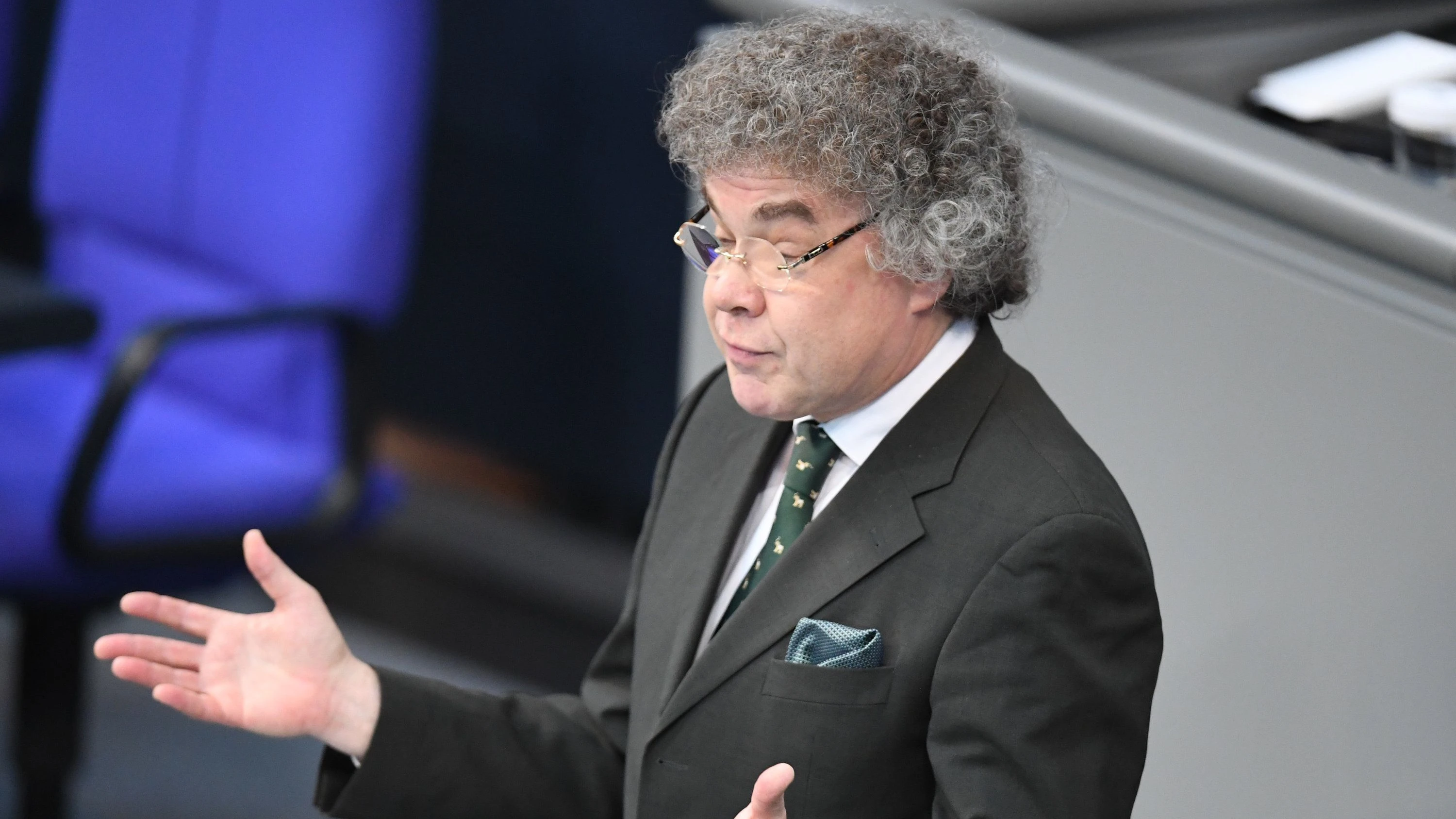 Liveblog Bundespolitik: Wegen Hitlergruß: AfD-Abgeordneter angeklagt Liveblog Bundespolitik: Wegen Hitlergruß: AfD-Abgeordneter angeklagt