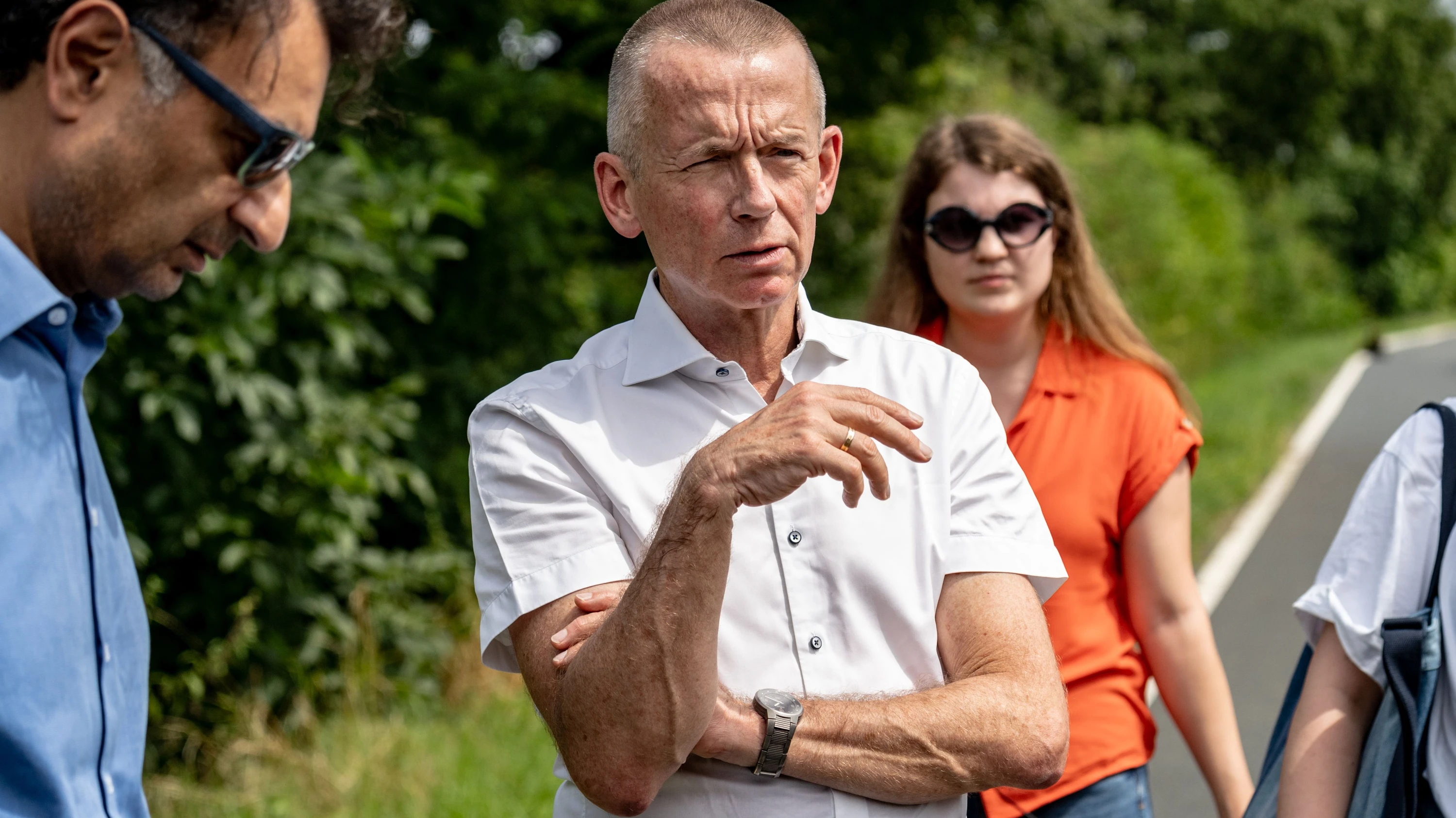 Stellt sich vor die Bürgermeister: Landrat Thomas Will (SPD) warnt davor, im Netz Grenzen zu überschreiten. - Peter Jülich