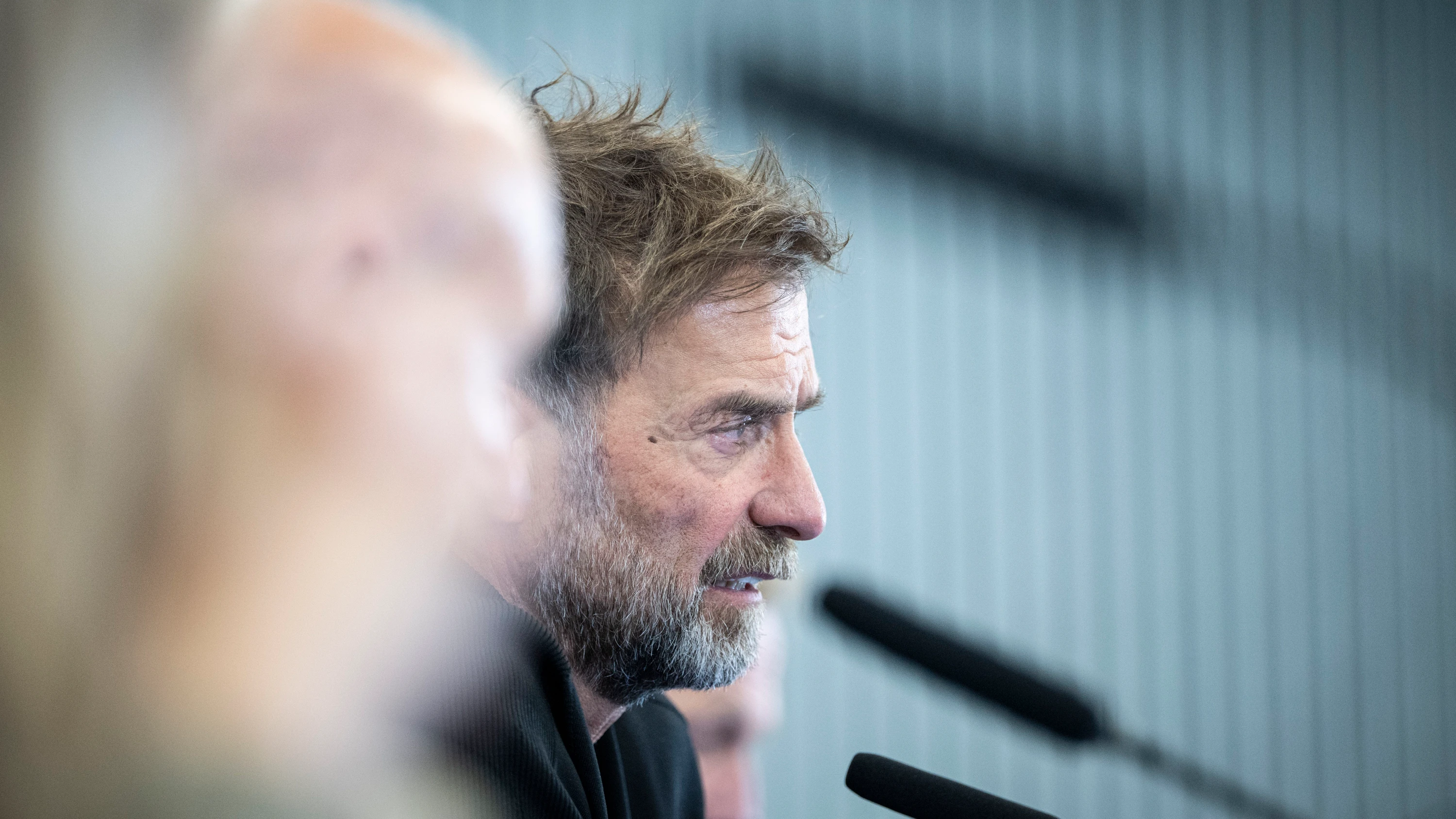 Klopp-Vorstellung beim DFB: „Messias oder bloße Kosmetik?“ Klopp-Vorstellung beim DFB: „Messias oder bloße Kosmetik?“