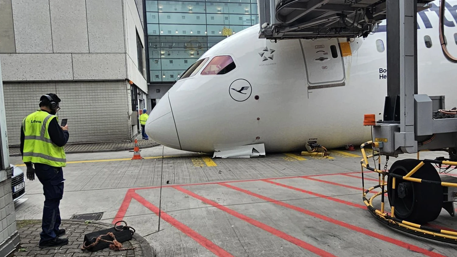 Unfall der Lufthansa: Glückstag in Frankfurt