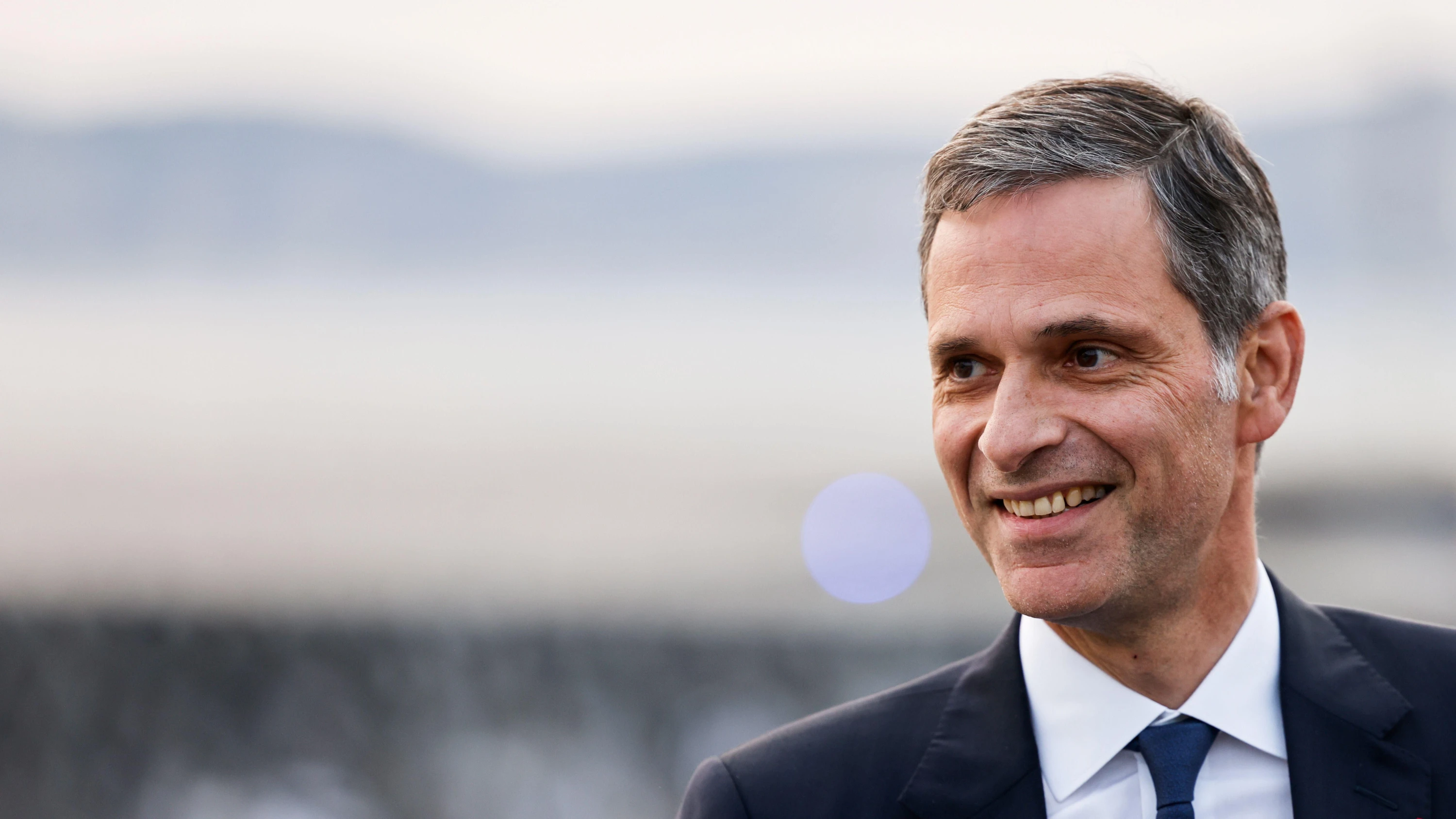Rodolphe Saadé: Der Milliardär der Weltmeere