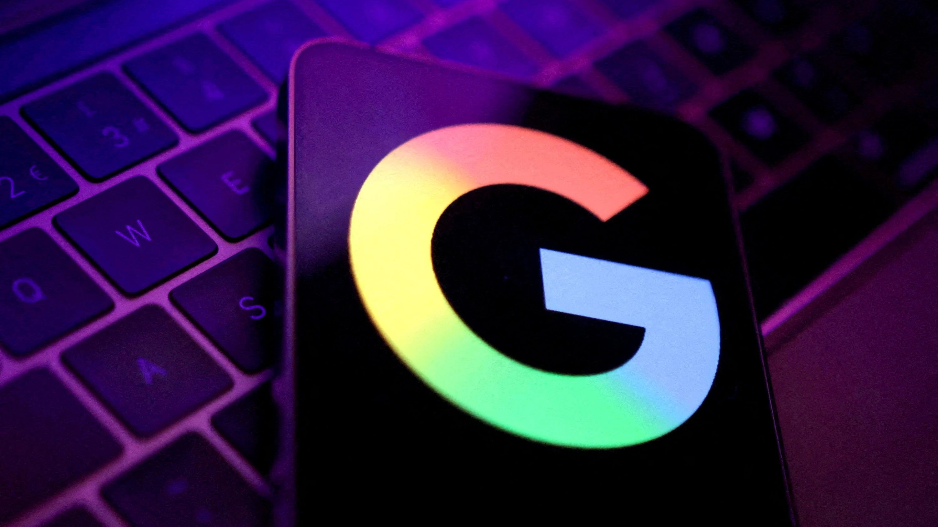 KI nutzt Inhalte Dritter: EU leitet Ermittlungen gegen Google ein