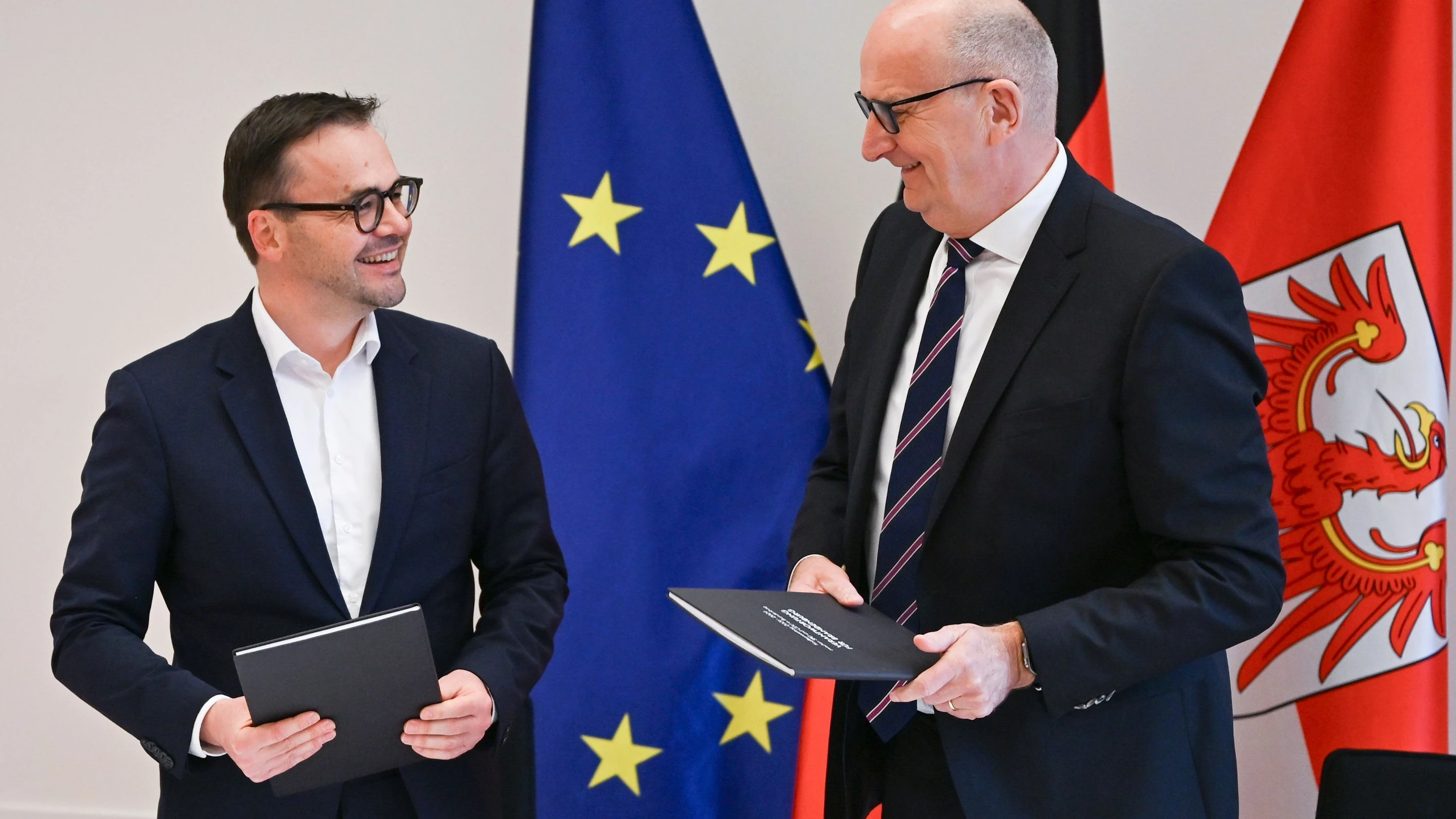 Deutschland-Liveblog: Woidke: Brandenburgs Koalition steht stabil zu mir