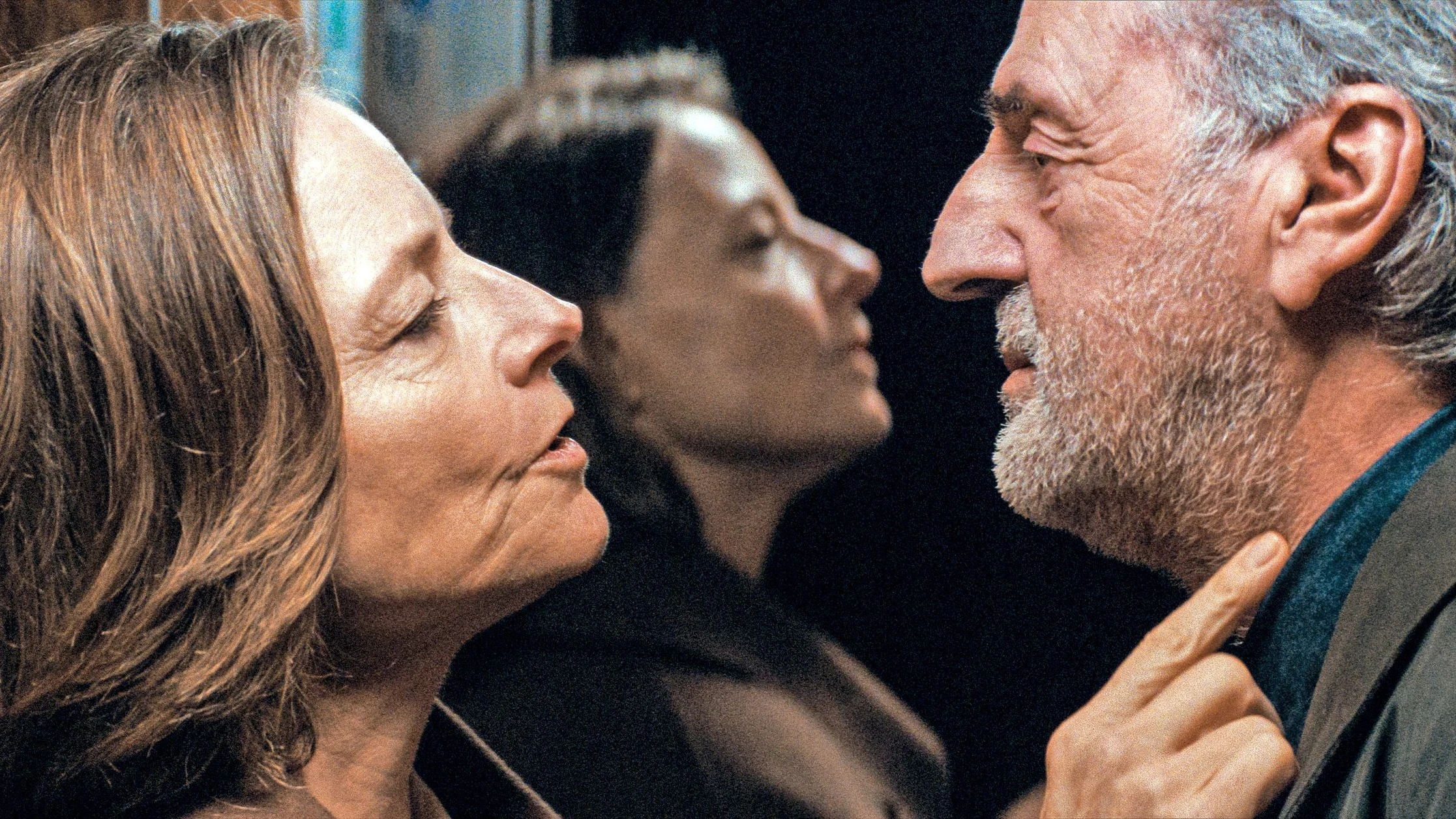 Bild: Film „Paris Murder Mystery“: Die Analytikerin geht zur Hypnose