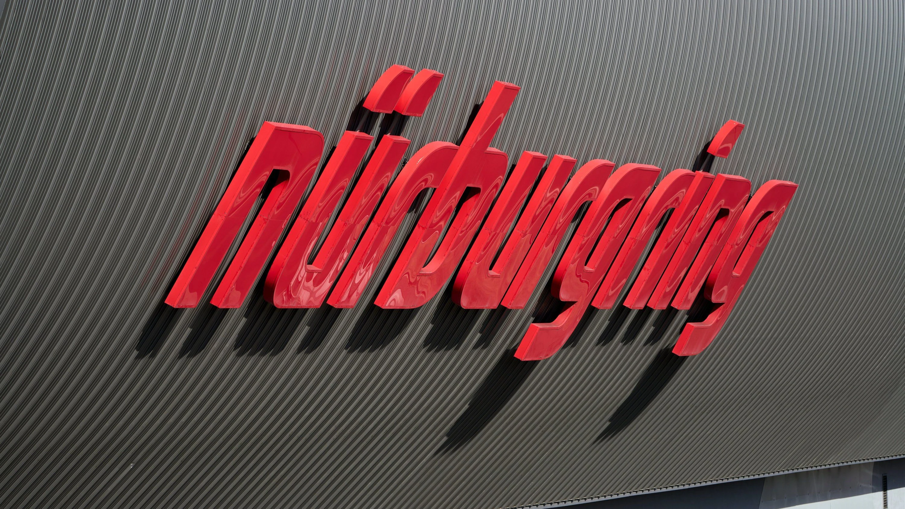 Verstappen nicht beteiligt: Rennfahrer stirbt bei Massenunfall auf Nürburgring