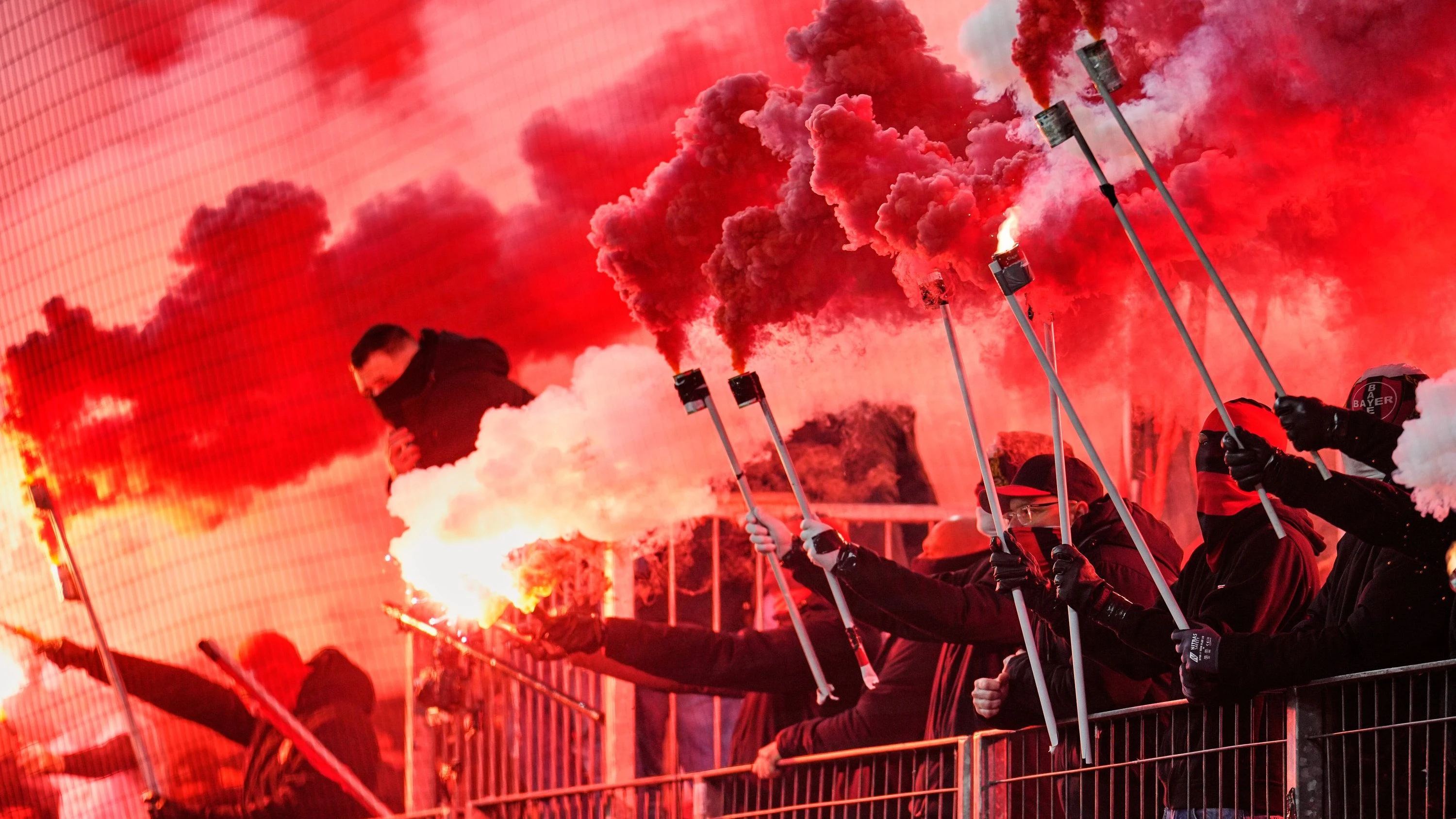 Lahme Fußball-Bundesliga: Wo bleiben radikale Maßnahmen?