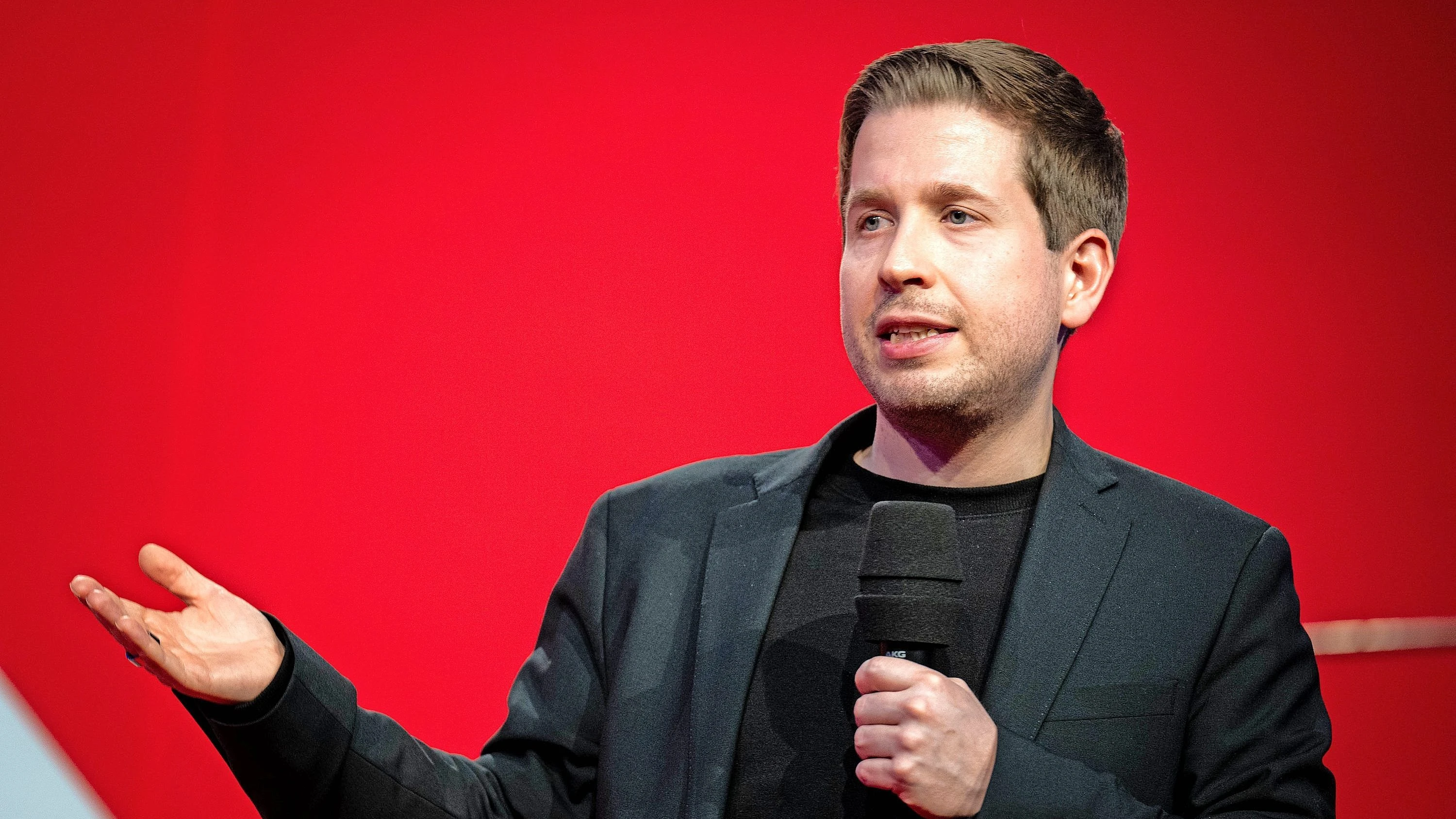 Ex-Juso-Chef: Kevin Kühnert wechselt zur Bürgerbewegung Finanzwende Ex-Juso-Chef: Kevin Kühnert wechselt zur Bürgerbewegung Finanzwende