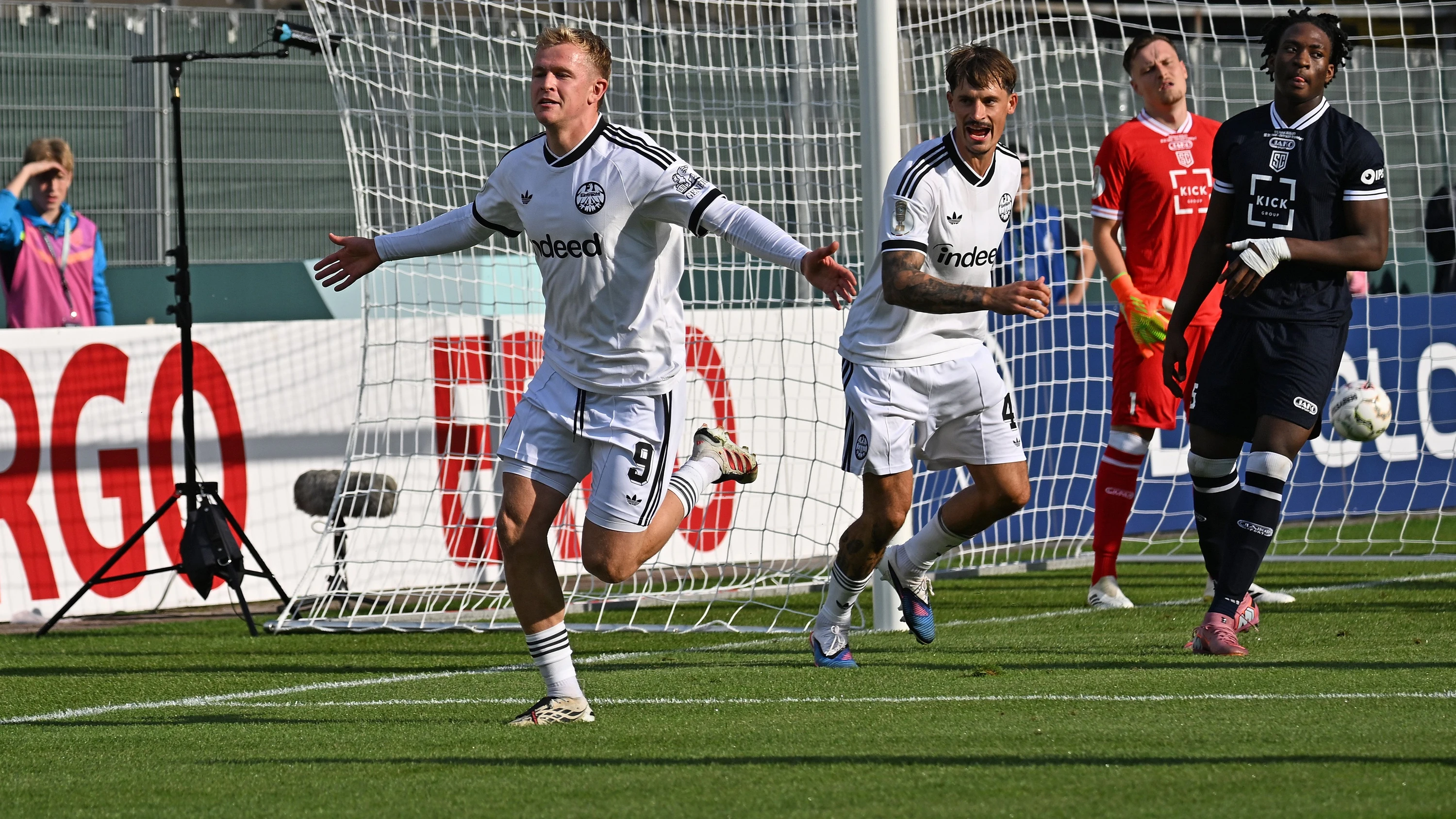 Auf 0:7 folgt 11:0: Eintracht Frankfurt ist ein fragiles Gebilde
