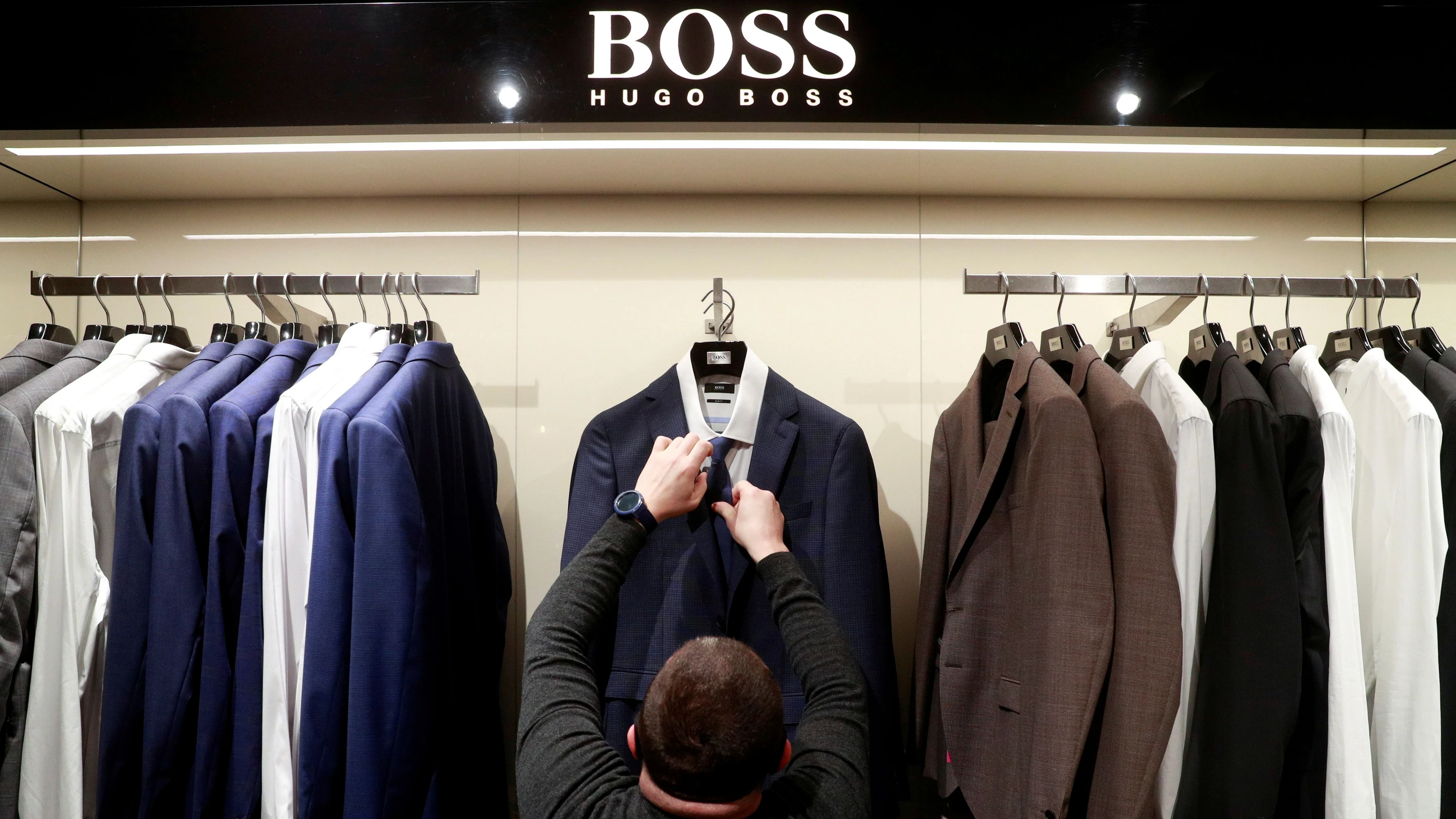 Business-Ticker: Großaktionär Frasers will Hugo Bo