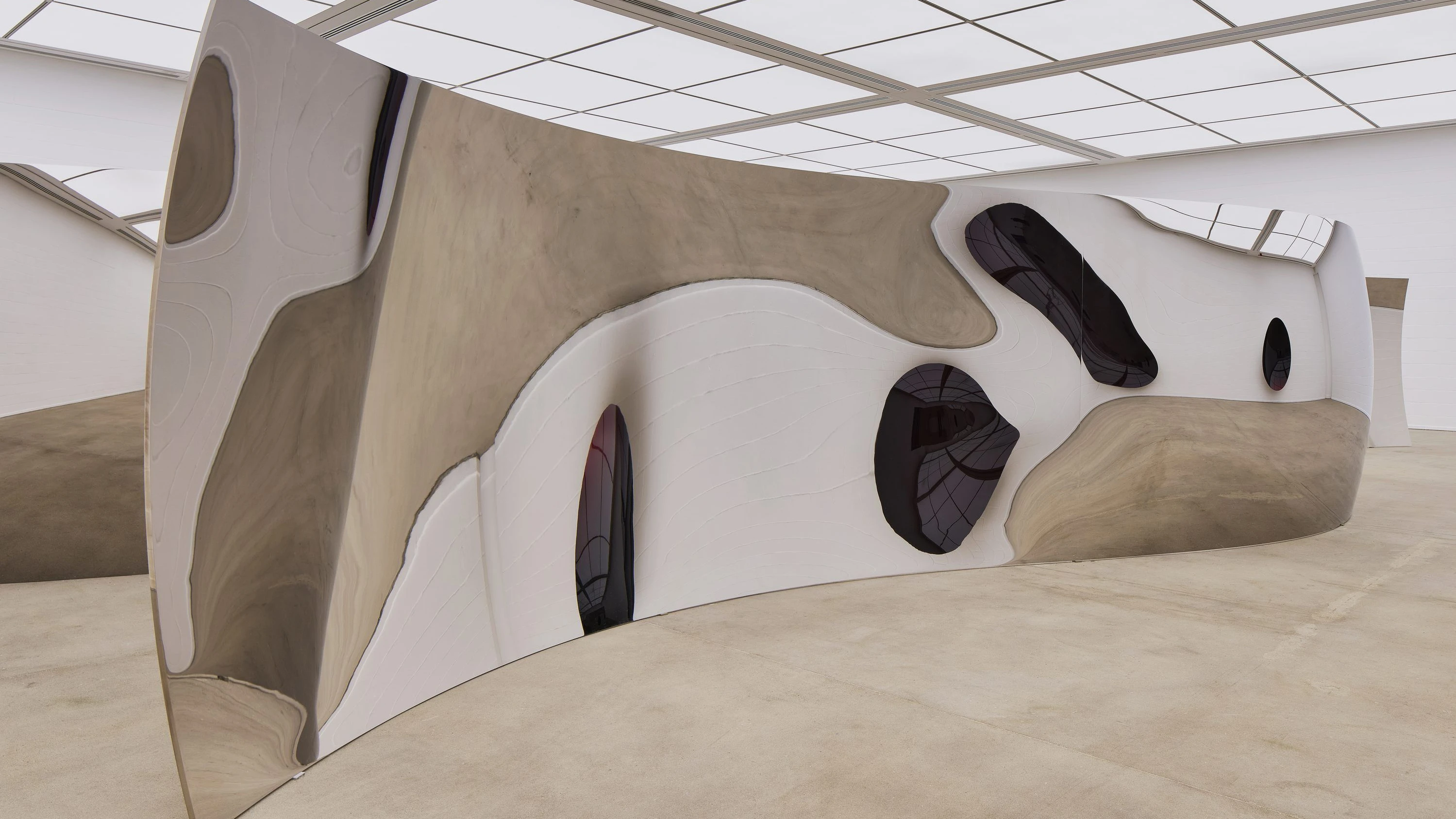 Anish Kapoor in Duisburg: Das Schwere schweben lassen