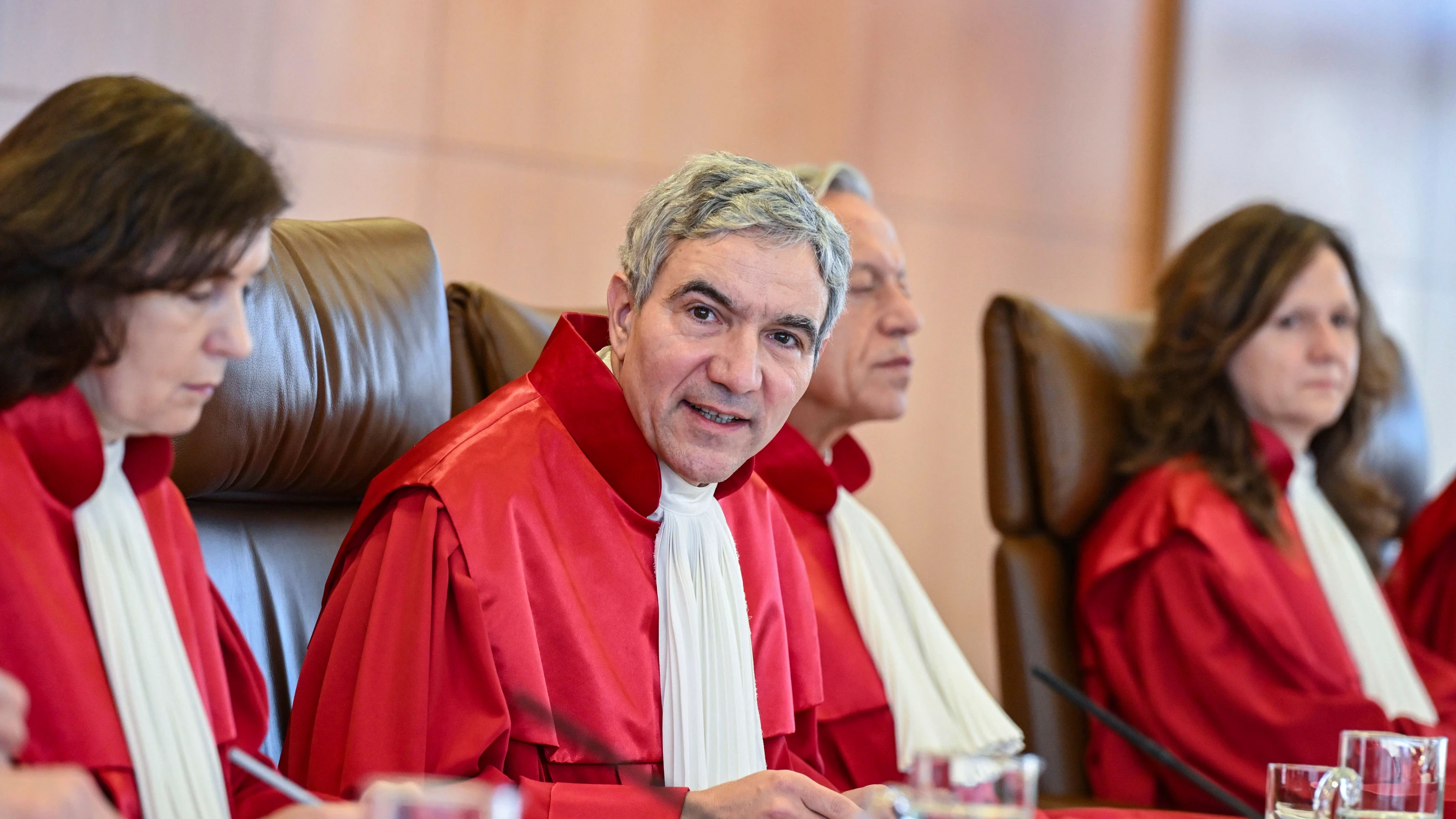 BVerfG zur Meinungsfreiheit: Der Faschismusvorwurf kann einen Sachbezug haben