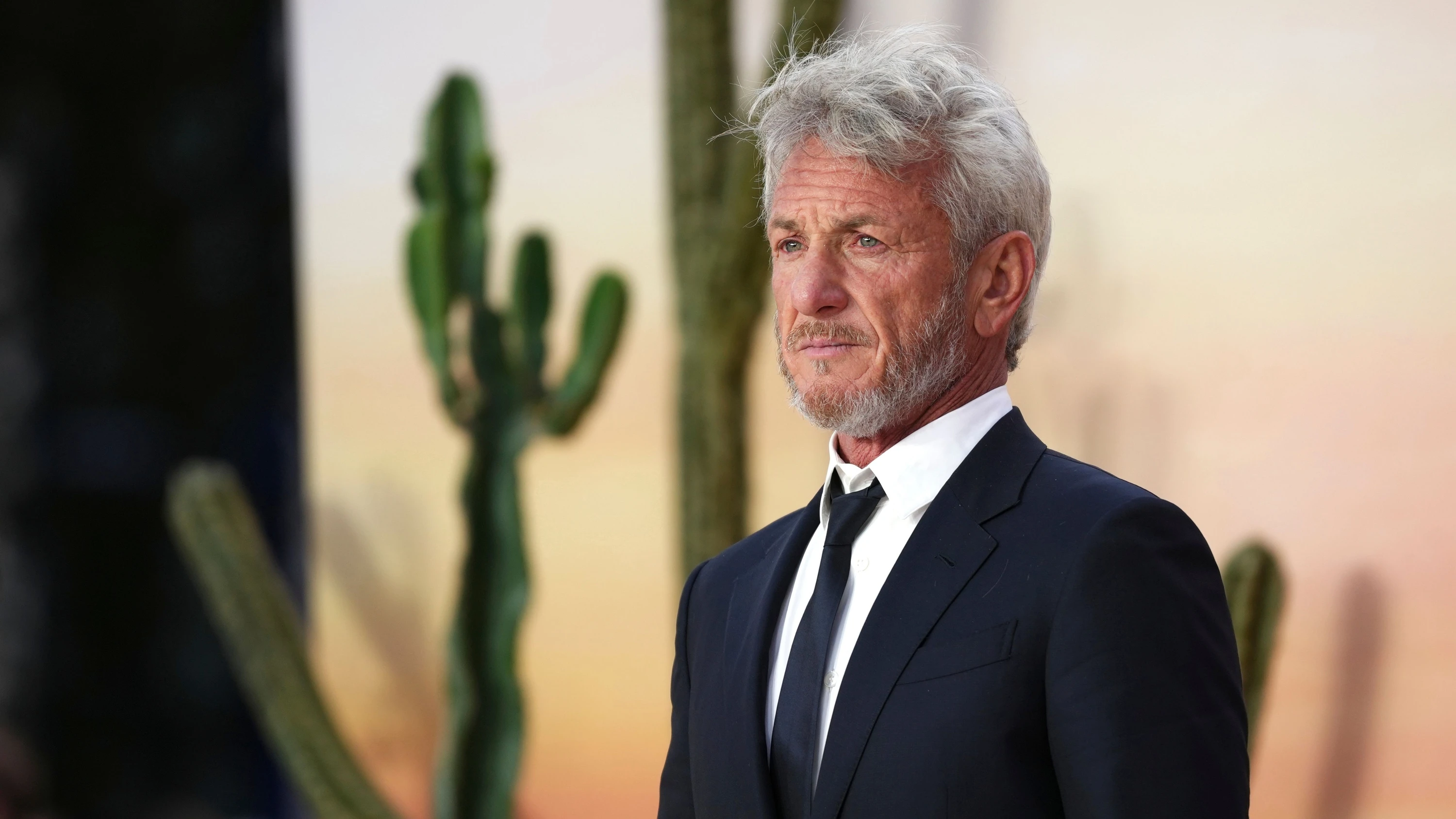 „Privatbesuch“: Sean Penn fährt lieber in die Ukraine als zu den Oscars „Privatbesuch“: Sean Penn fährt lieber in die Ukraine als zu den Oscars