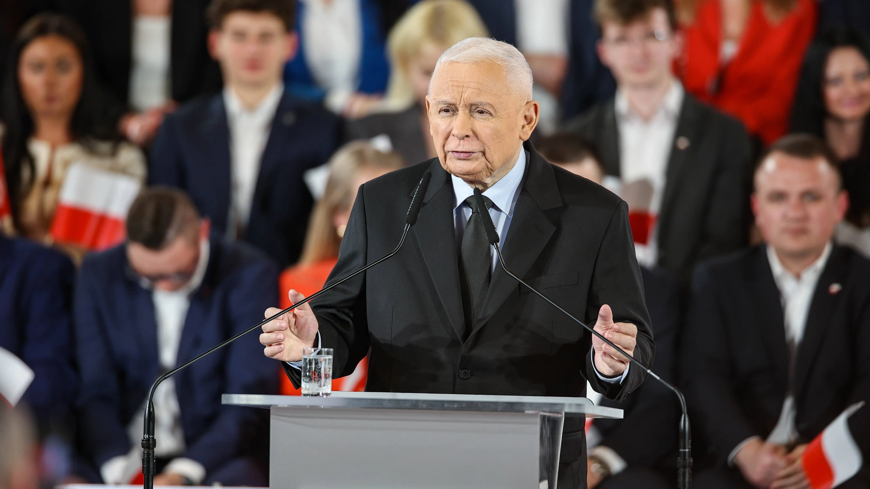 Machtkampf in Polen: Die PiS bricht auseinander