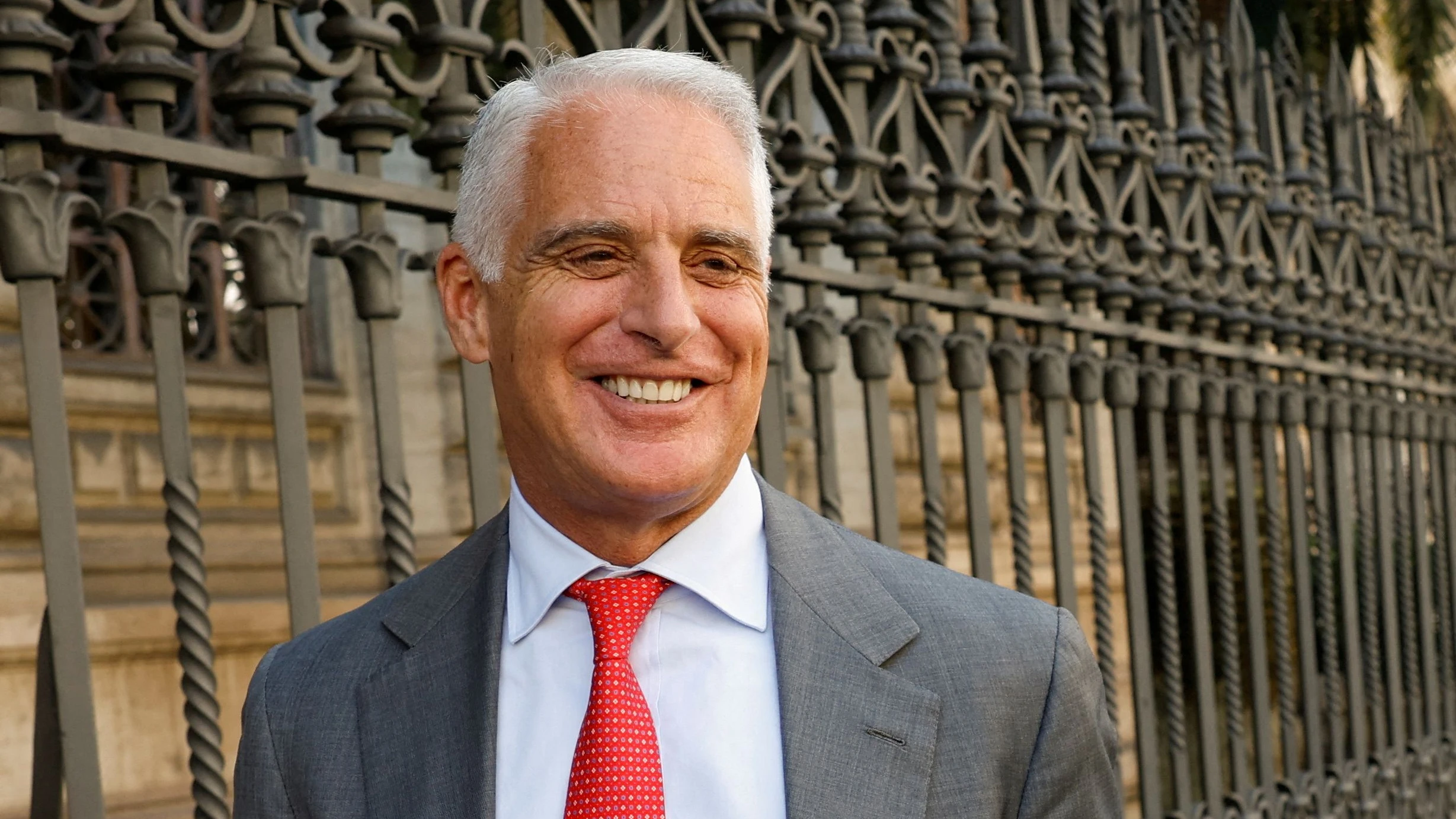 Bild: Übernahme der Commerzbank: Orcel erhält Rückendeckung der Unicredit-Aktionäre