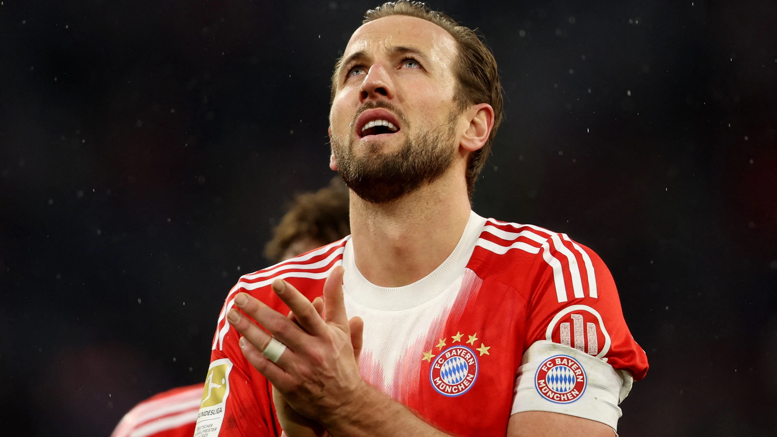 3:2 gegen Frankfurt: Auch die Eintracht kann den FC Bayern nicht stoppen