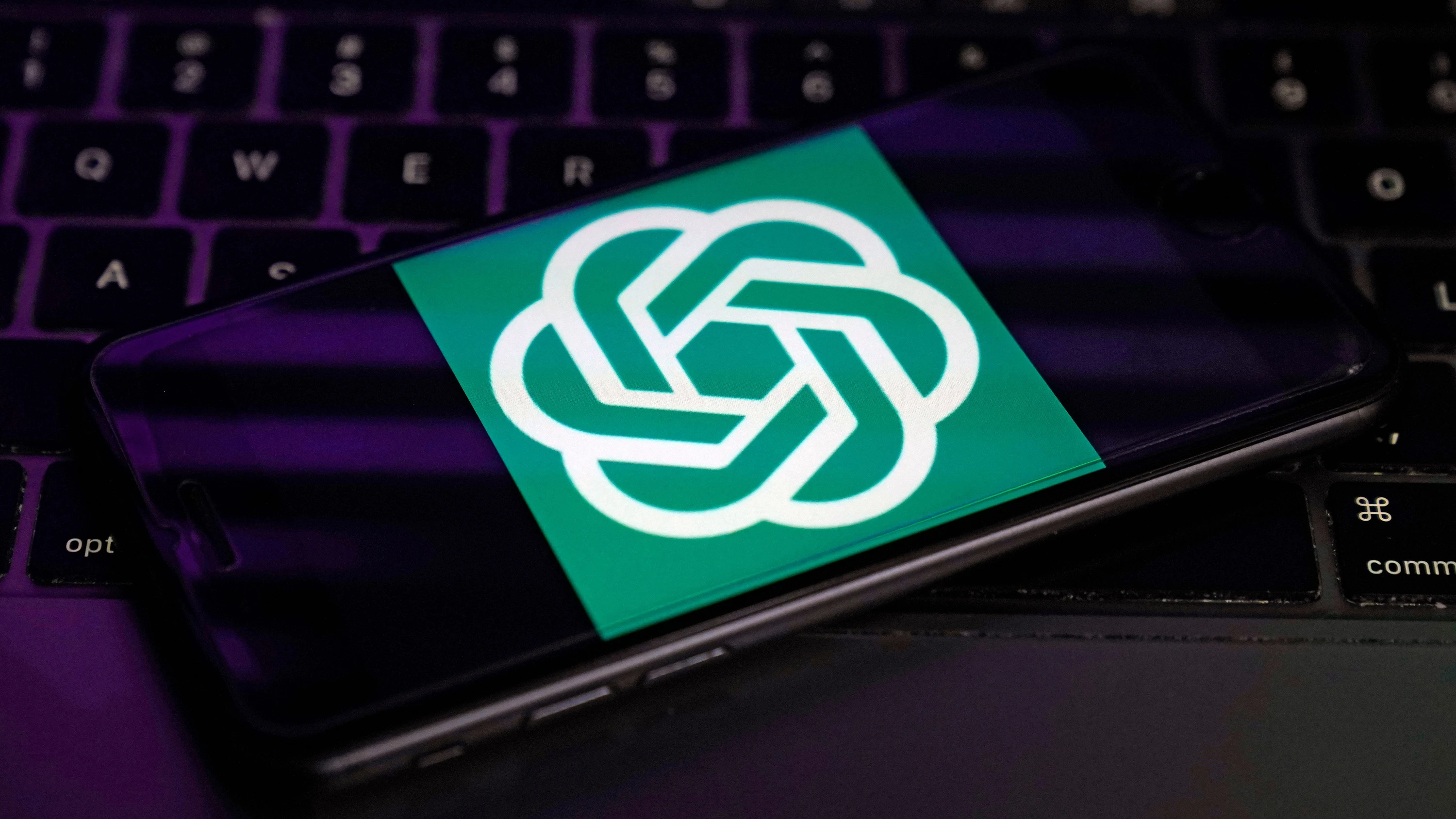 50 Milliarden Dollar: Amazon erwägt offenbar Investition bei OpenAI 50 Milliarden Dollar: Amazon erwägt offenbar Investition bei OpenAI