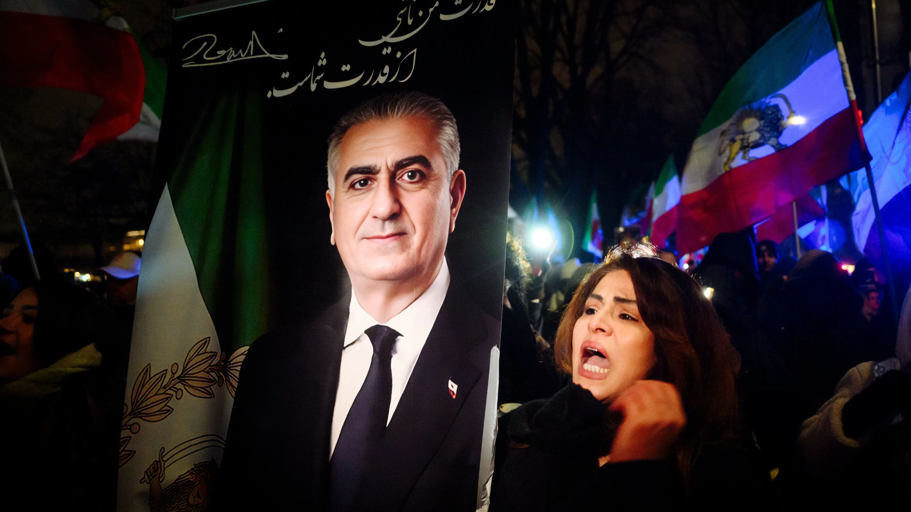 Proteste in Iran: Der Schah ist weg, es lebe der Schah? Proteste in Iran: Der Schah ist weg, es lebe der Schah?