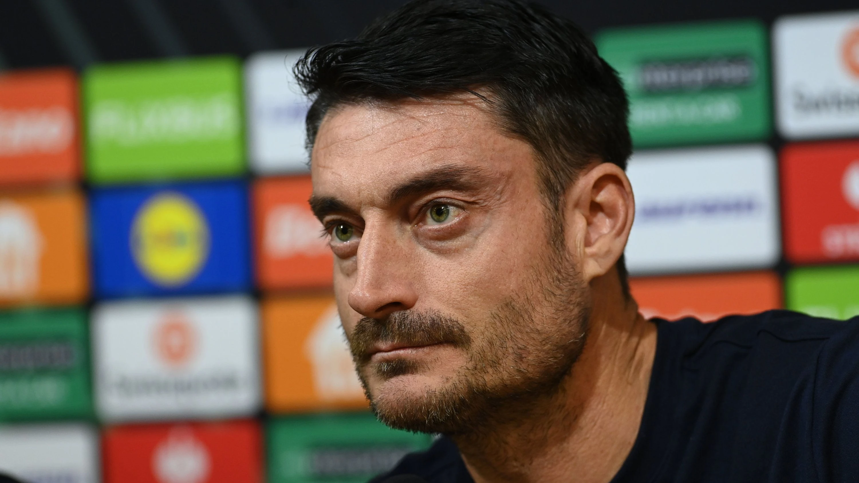 Mister Right gefunden: Ist das der neue Eintracht-Frankfurt-Trainer? Mister Right gefunden: Ist das der neue Eintracht-Frankfurt-Trainer?